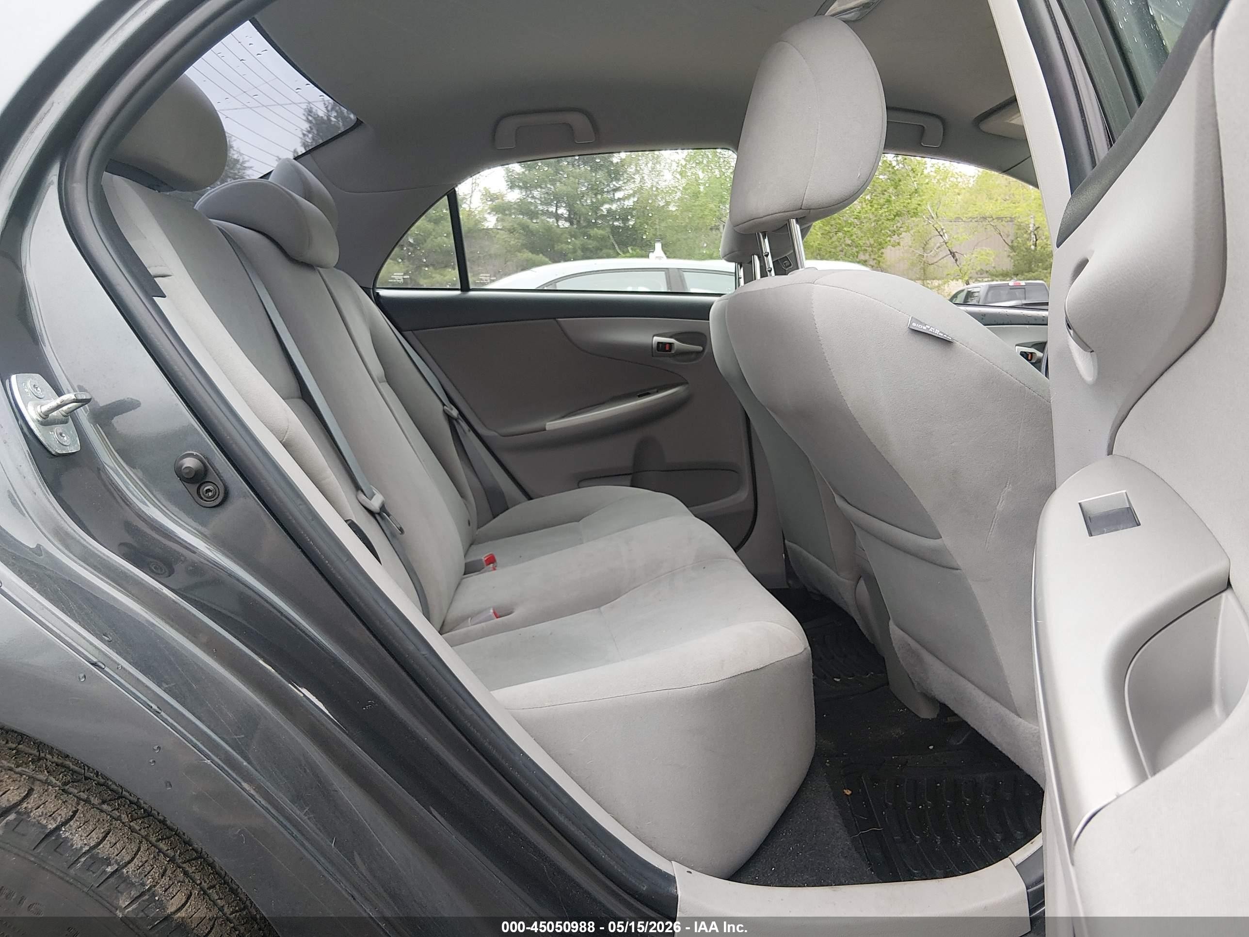 2012 Toyota Corolla Le Gray vin: 2T1BU4EE7CC826086