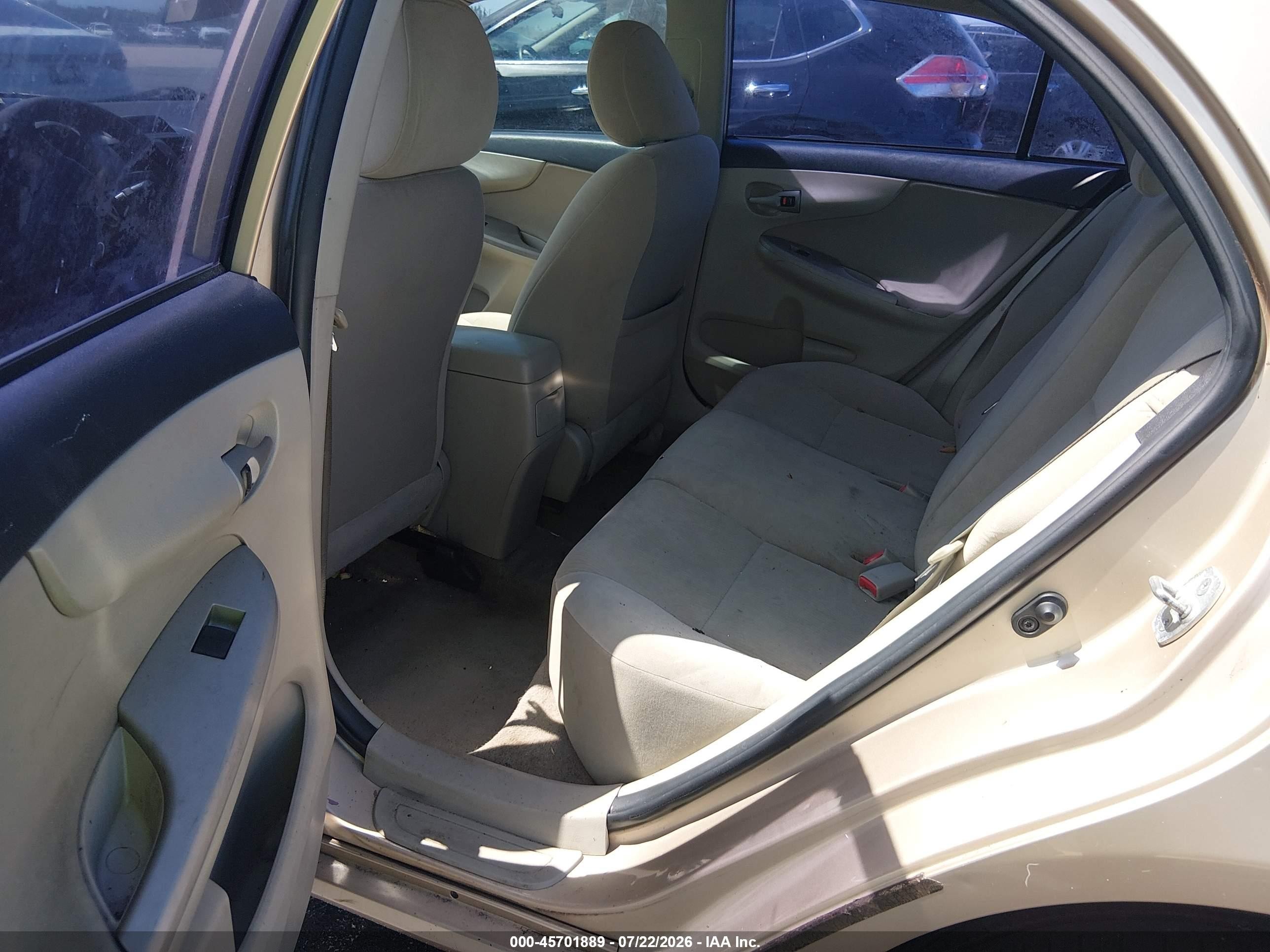 2012 Toyota Corolla Le Gold vin: 2T1BU4EE7CC831286