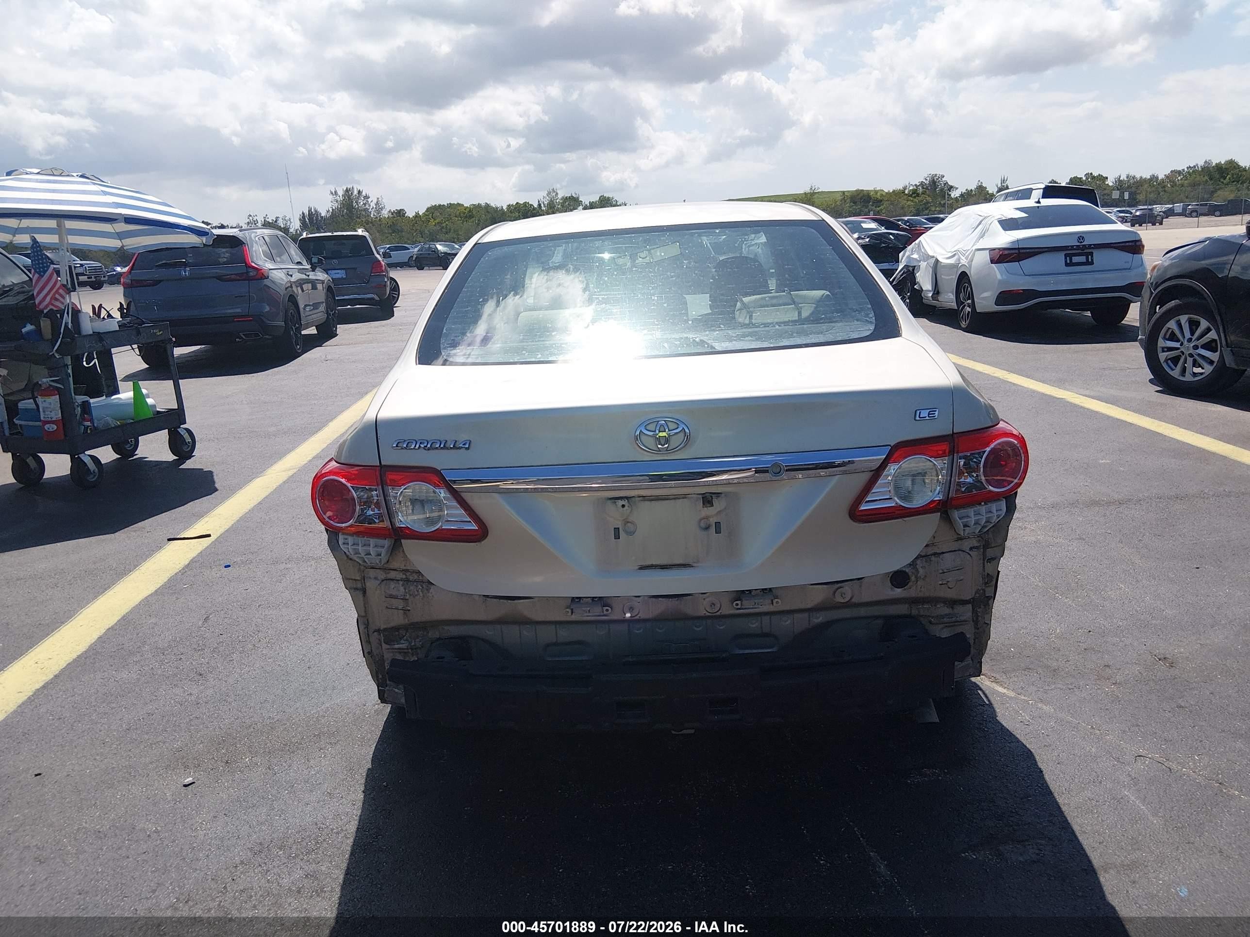 2012 Toyota Corolla Le Gold vin: 2T1BU4EE7CC831286