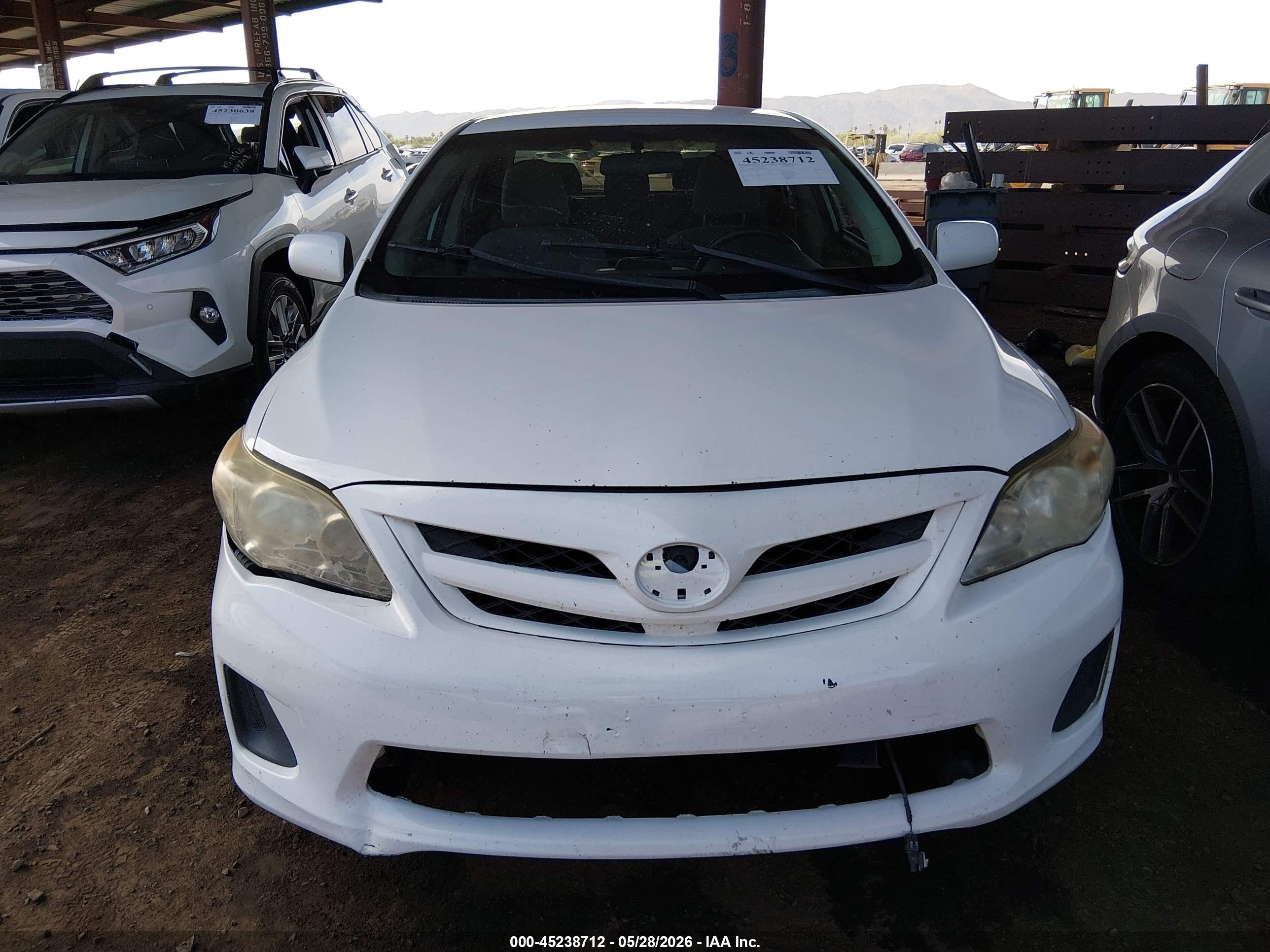 2012 Toyota Corolla Le White vin: 2T1BU4EE7CC831854