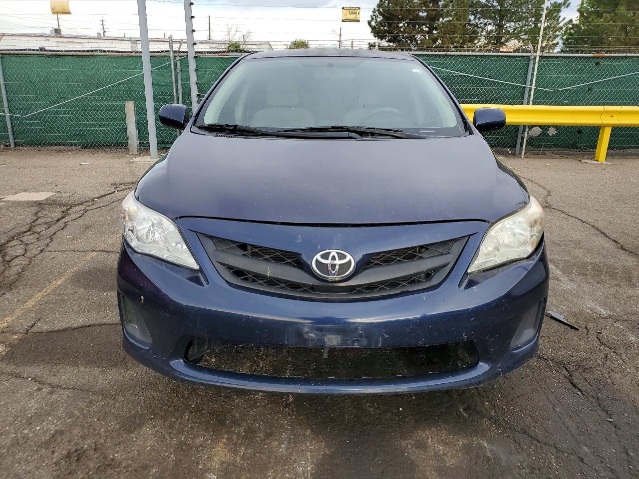 2012 Toyota Corolla Le Blue vin: 2T1BU4EE7CC834477