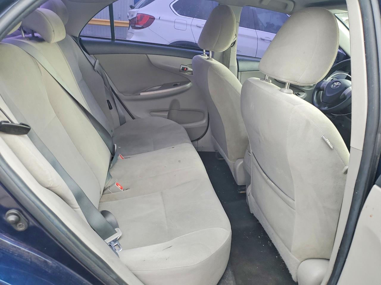 2012 Toyota Corolla Le Blue vin: 2T1BU4EE7CC834477