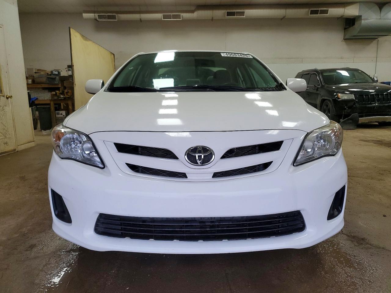 2012 Toyota Corolla Le White vin: 2T1BU4EE7CC843325