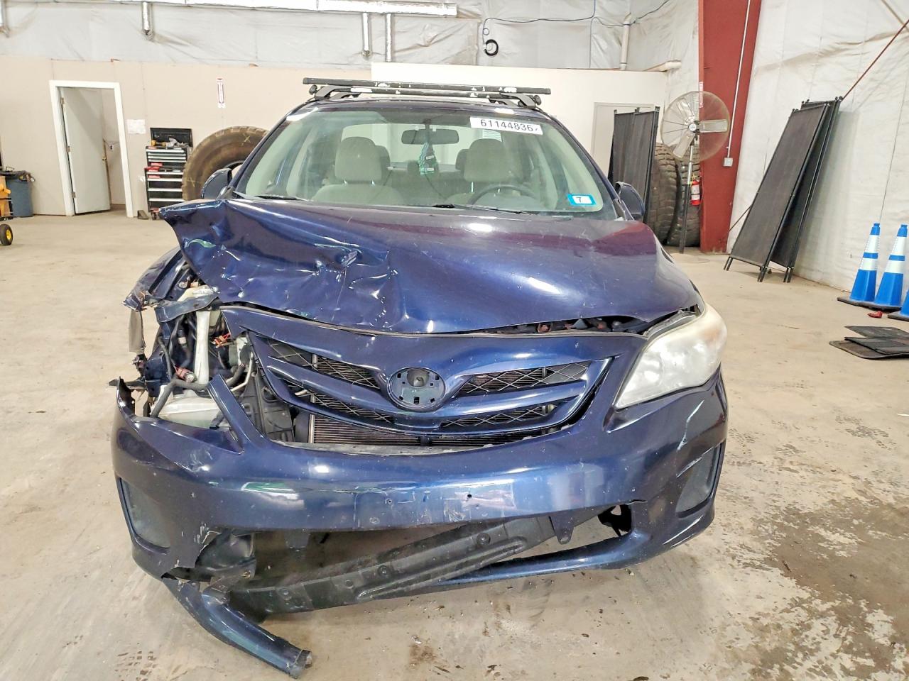 2012 Toyota Corolla Le Blue vin: 2T1BU4EE7CC850257