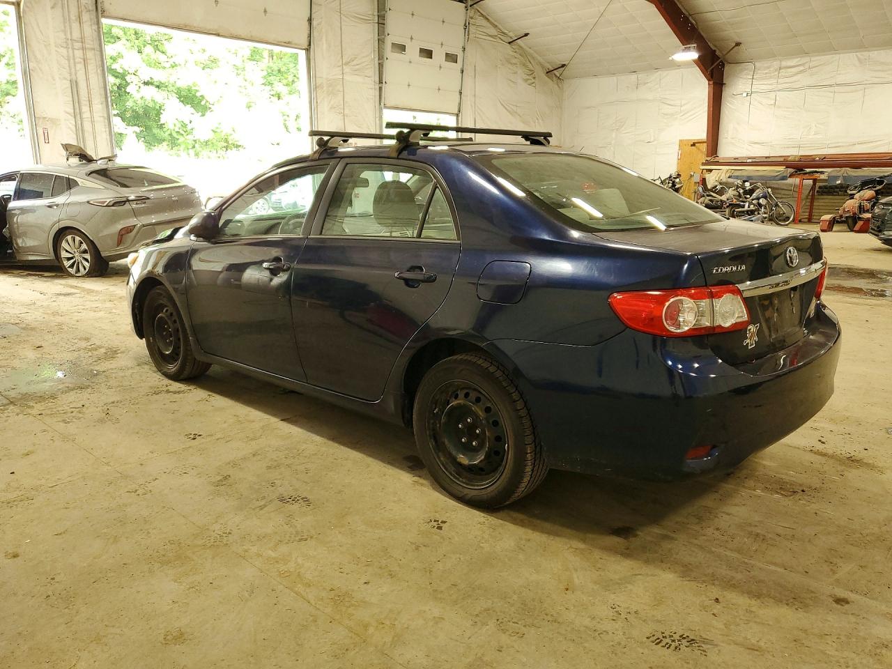 2012 Toyota Corolla Le Blue vin: 2T1BU4EE7CC850257