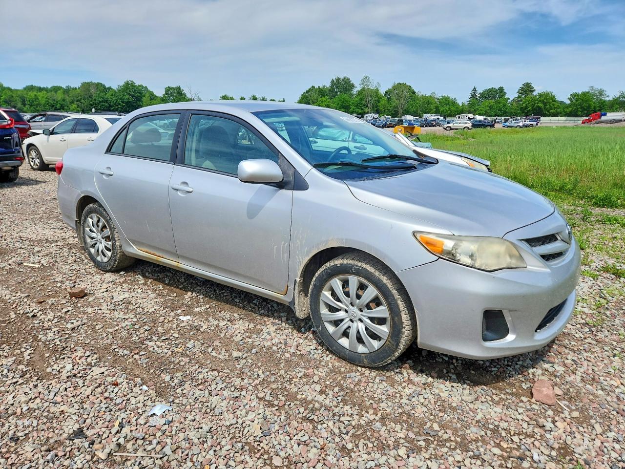 2011 Toyota Coralla Silver vin: 2T1BU4EE7CC870993