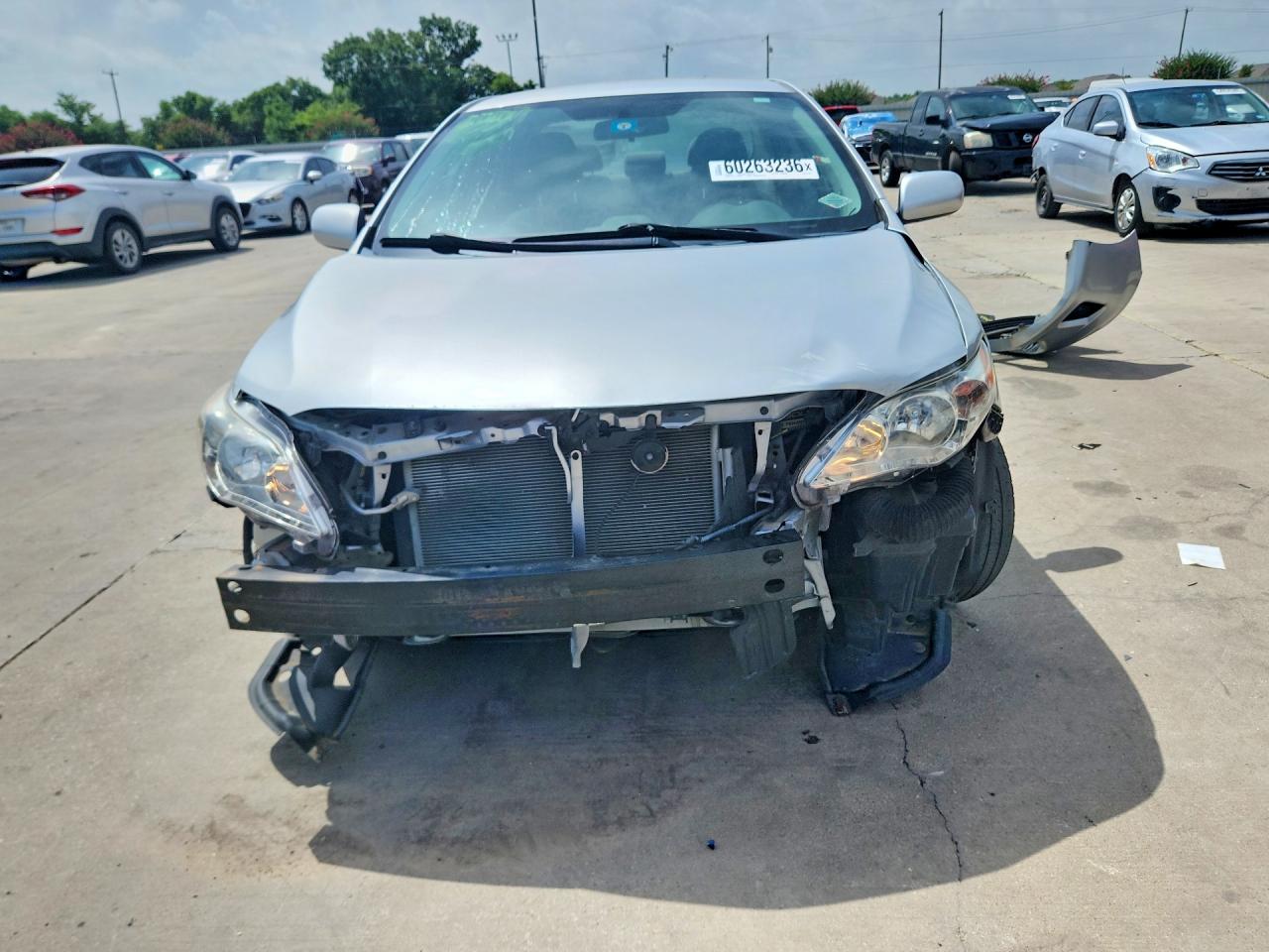 2012 Toyota Corolla Le Silver vin: 2T1BU4EE7CC872386