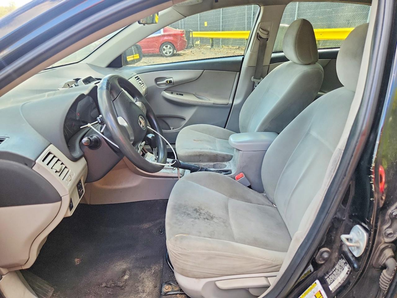 2012 Toyt Corolla Black vin: 2T1BU4EE7CC872968
