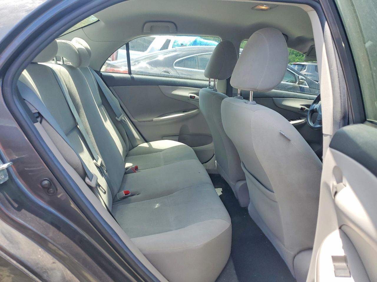 2012 Toyota Corolla Le Gray vin: 2T1BU4EE7CC875837