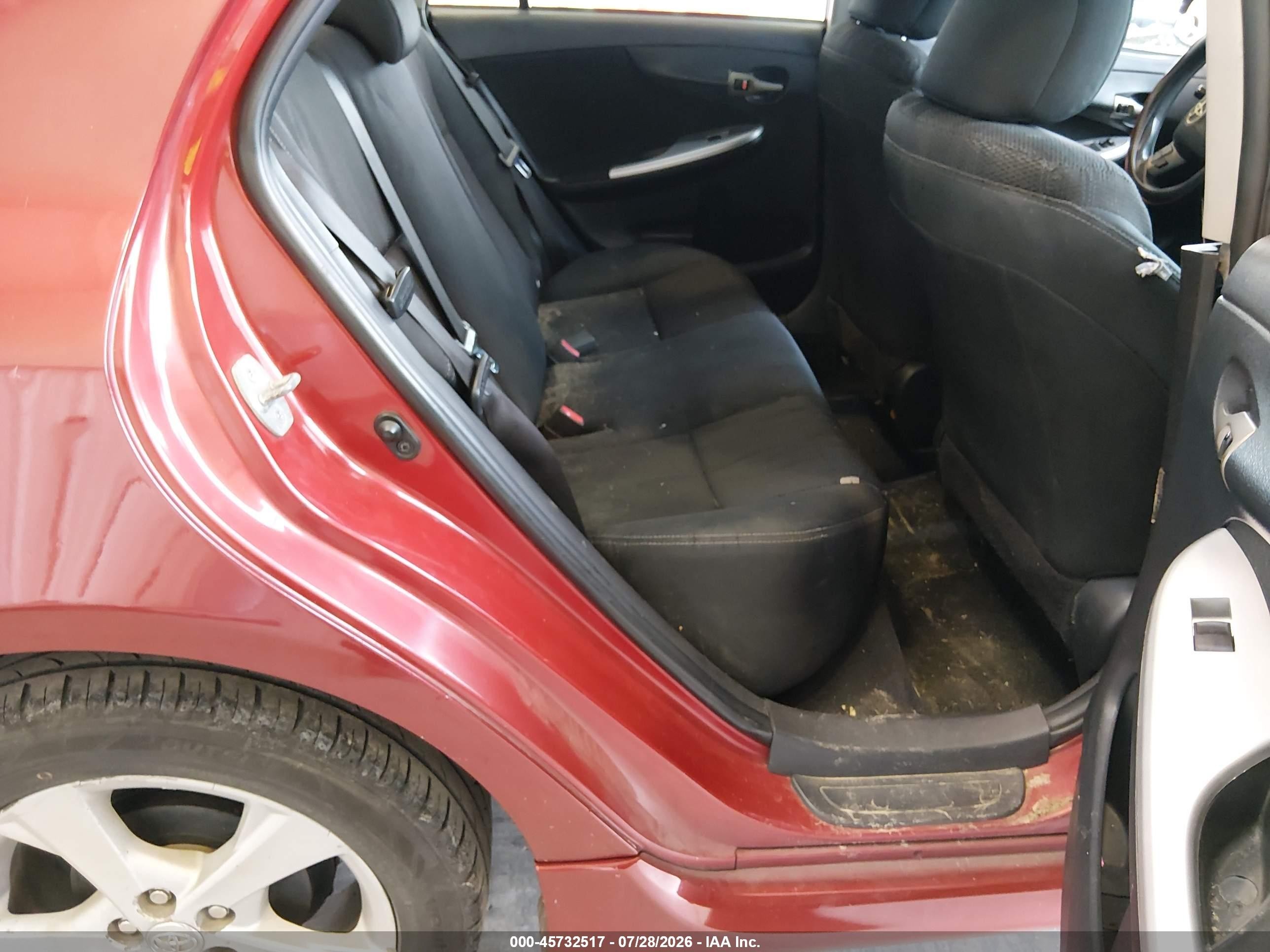 2012 Toyota Corolla S Красный vin: 2T1BU4EE7CC878060