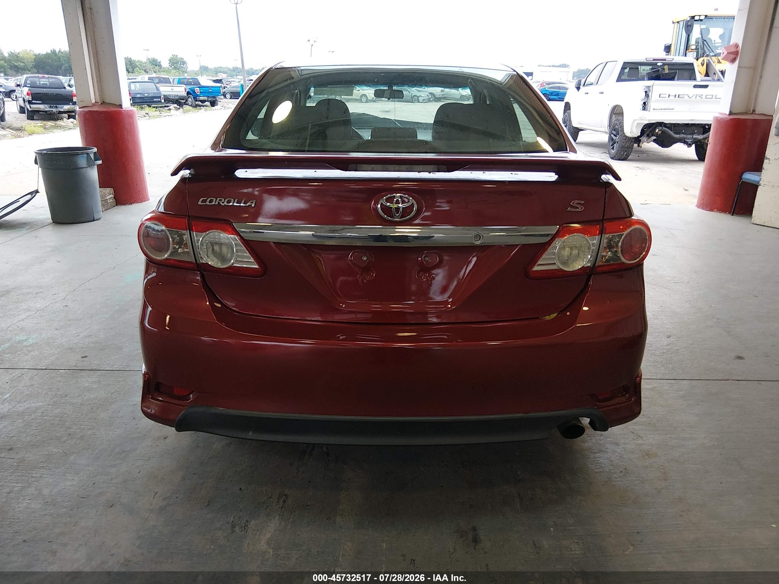 2012 Toyota Corolla S Красный vin: 2T1BU4EE7CC878060