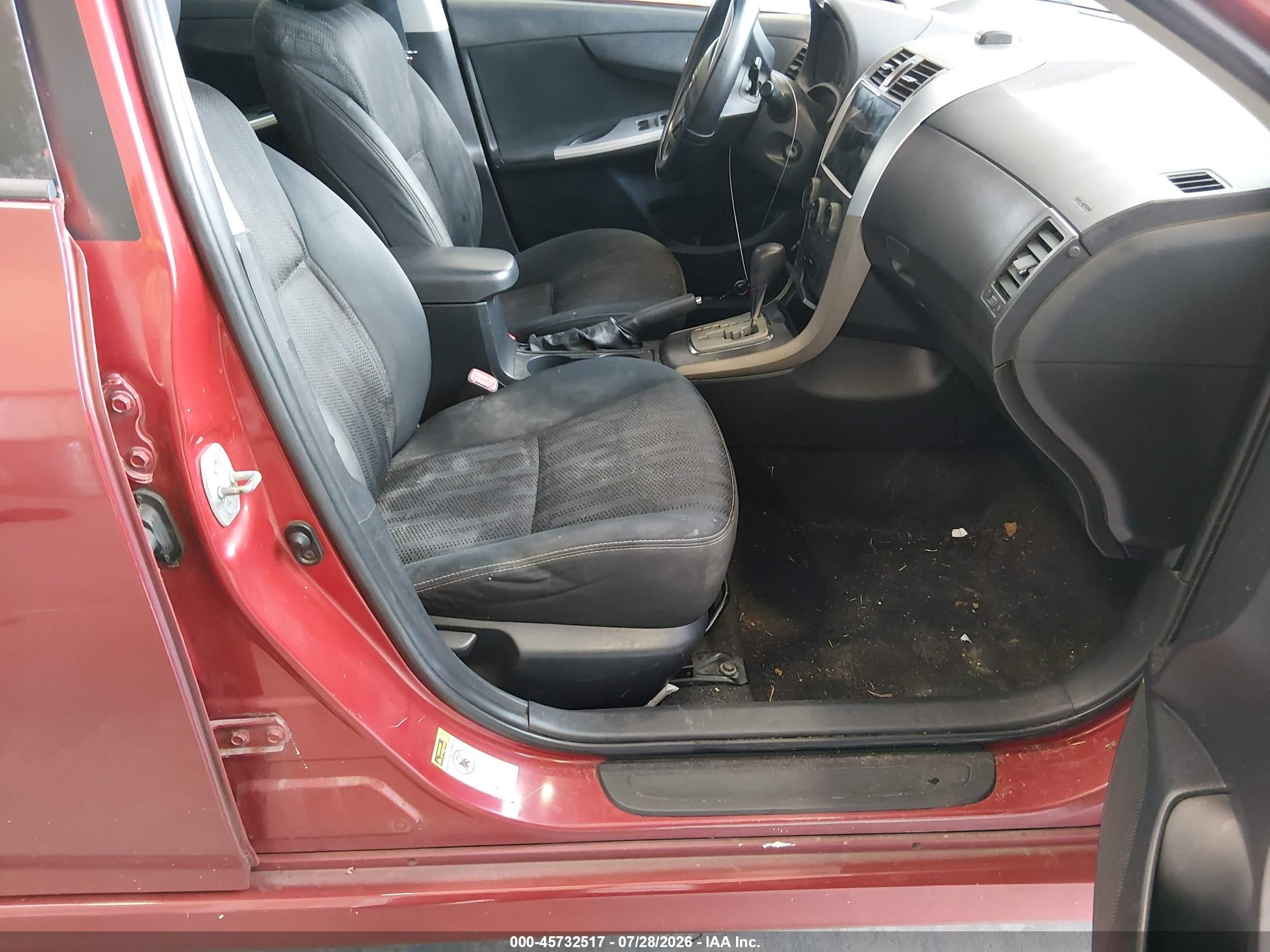 2012 Toyota Corolla S Красный vin: 2T1BU4EE7CC878060