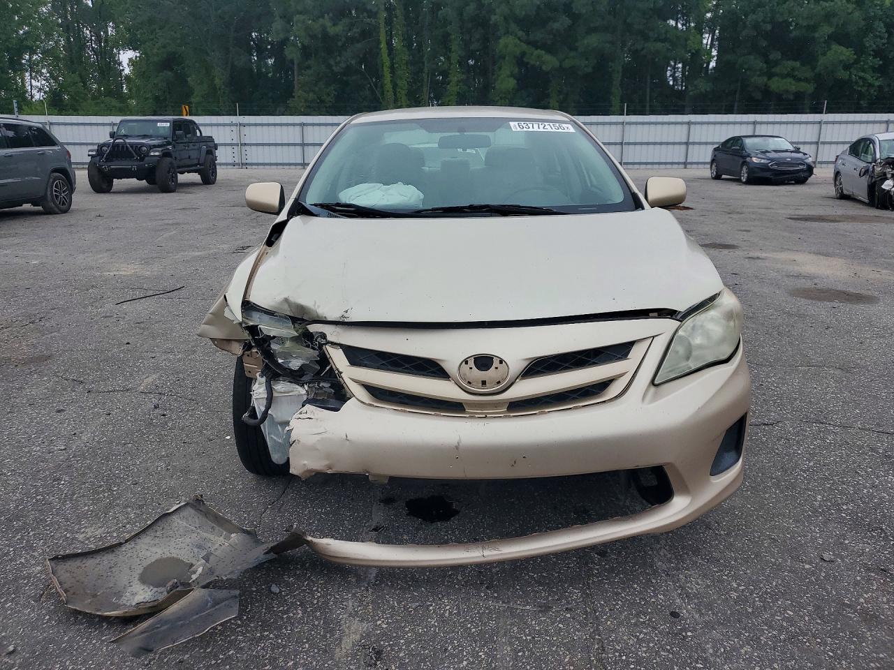 2012 Toyota Corolla Le Gold vin: 2T1BU4EE7CC879564