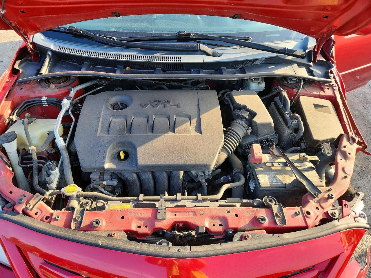 2012 Toyota Corolla Le Red vin: 2T1BU4EE7CC886501