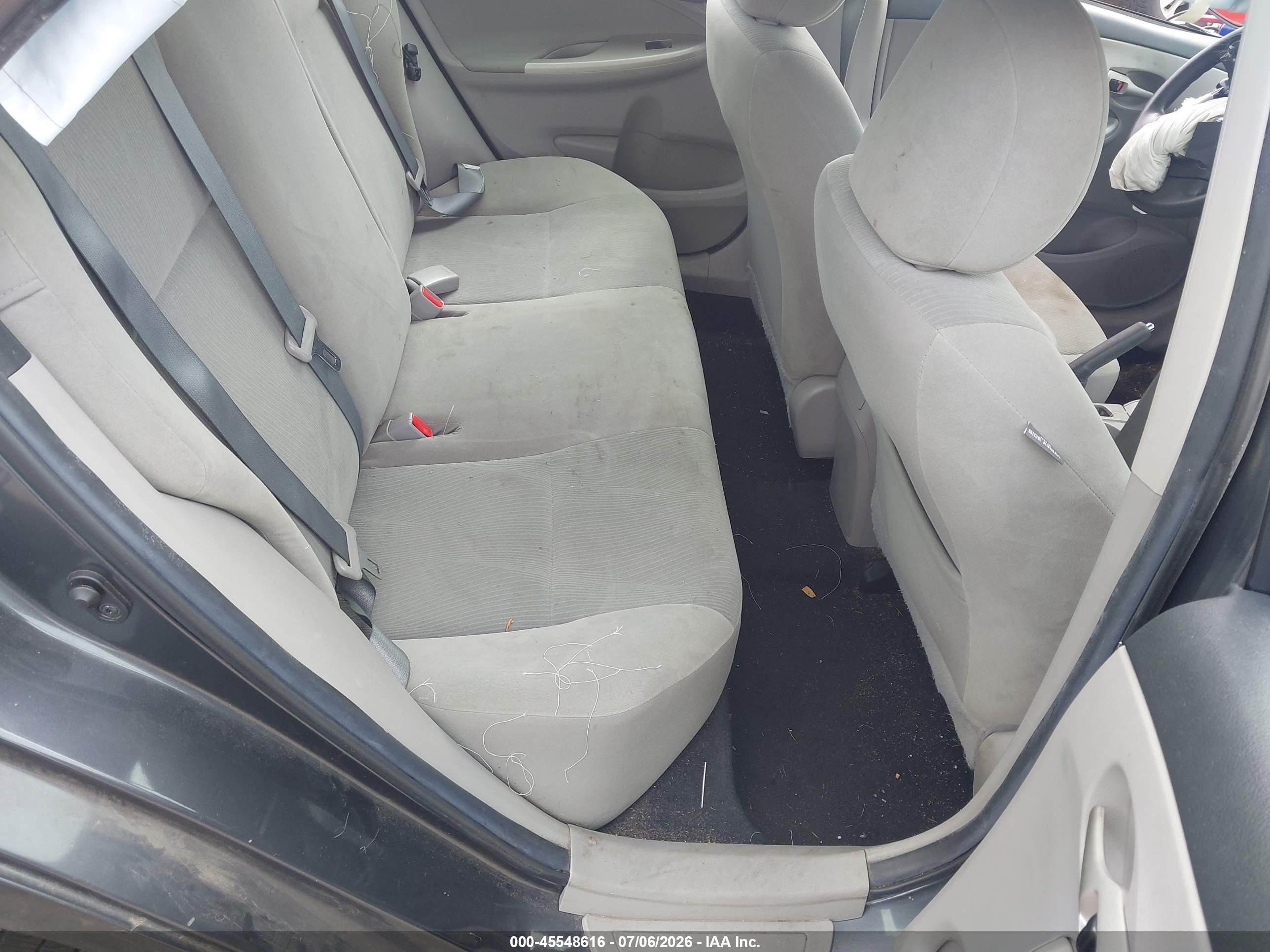 2012 Toyota Corolla Le Gray vin: 2T1BU4EE7CC912644