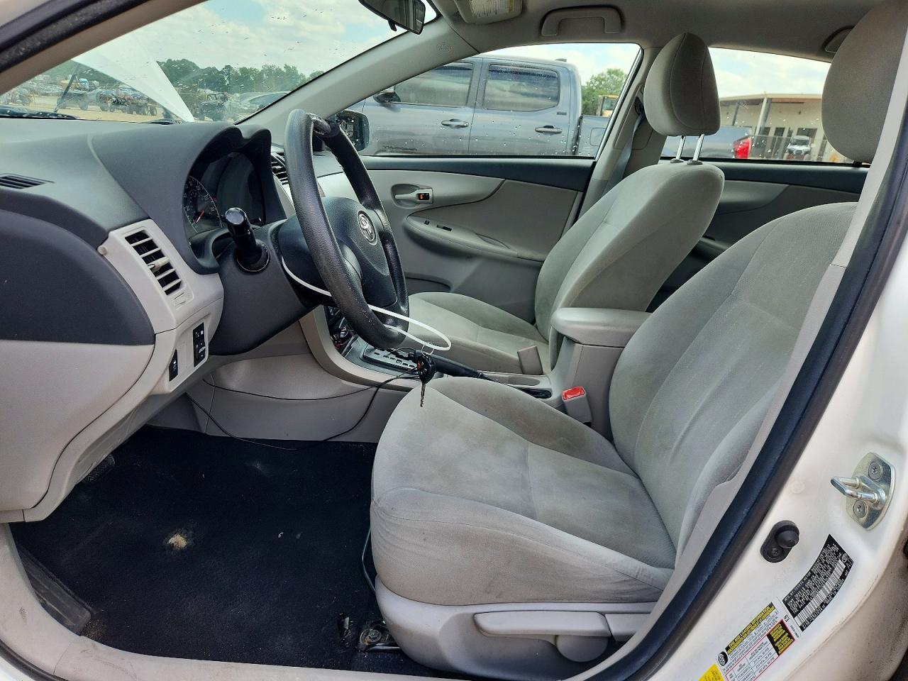 2012 Toyota Corolla L White vin: 2T1BU4EE7CC916337