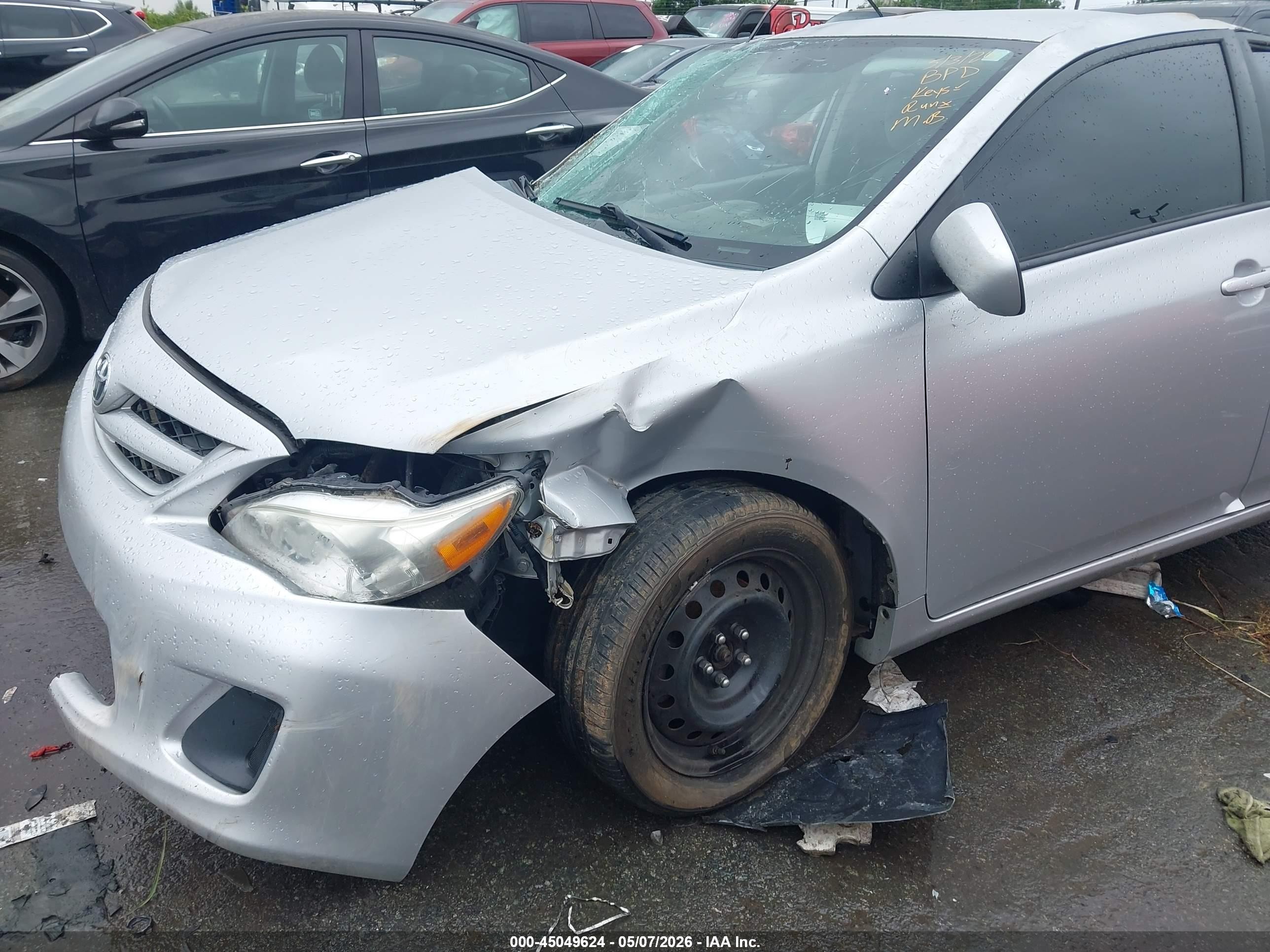 2012 Toyota Corolla Le Silver vin: 2T1BU4EE7CC917438
