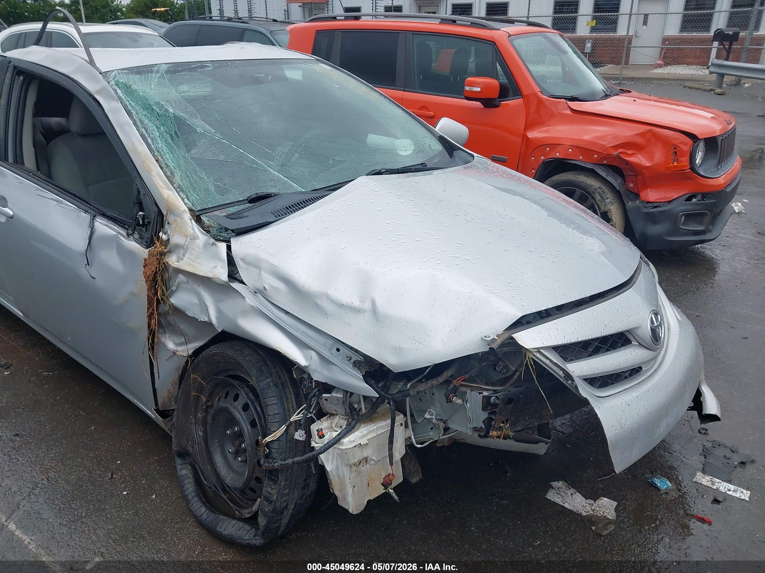 2012 Toyota Corolla Le Silver vin: 2T1BU4EE7CC917438