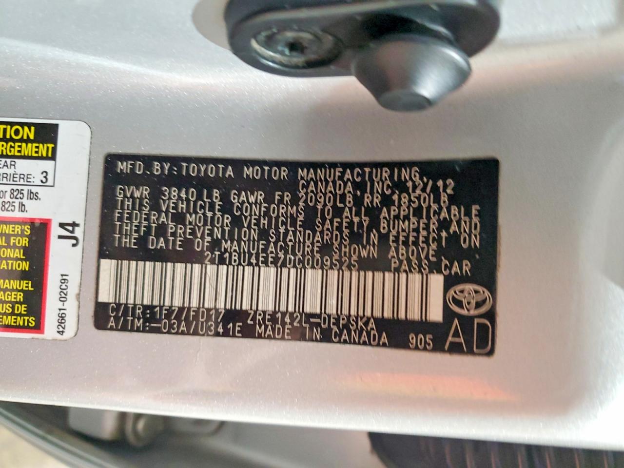 2013 Toyota Corolla S Silver vin: 2T1BU4EE7DC009525