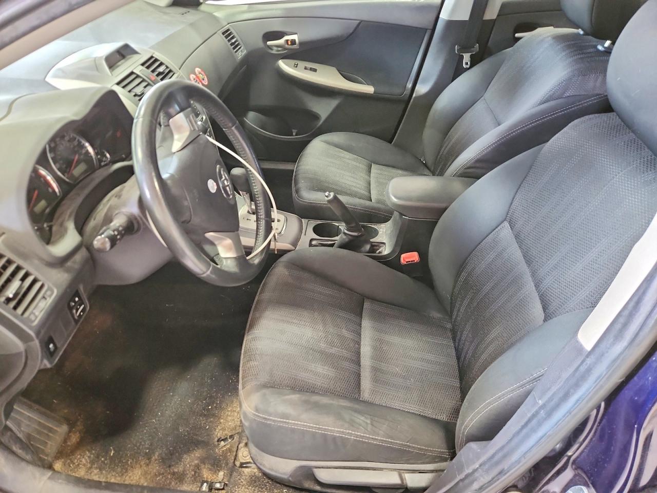 2013 Toyota Corolla Base Blue vin: 2T1BU4EE7DC018208