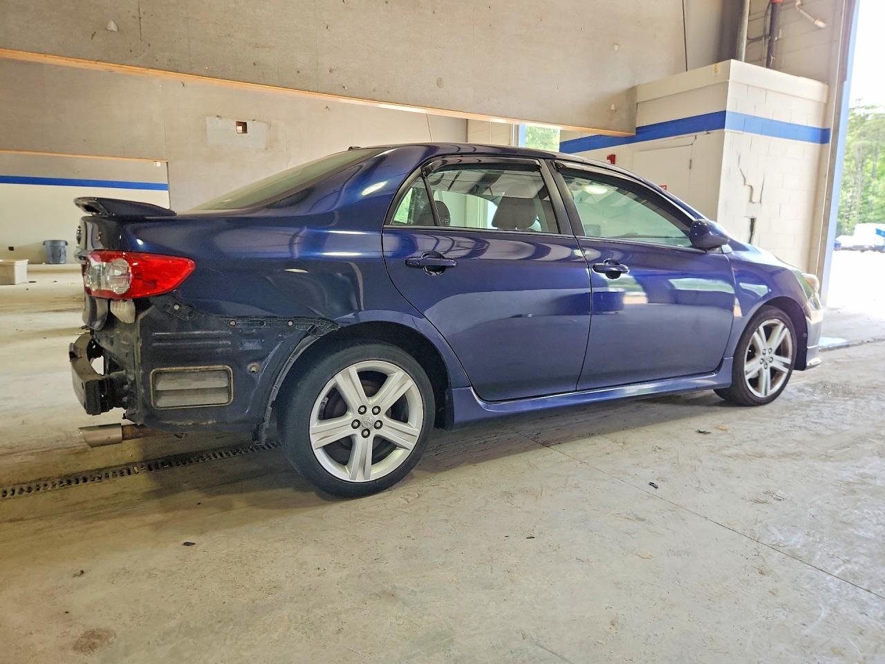 2013 Toyota Corolla Base Blue vin: 2T1BU4EE7DC018208
