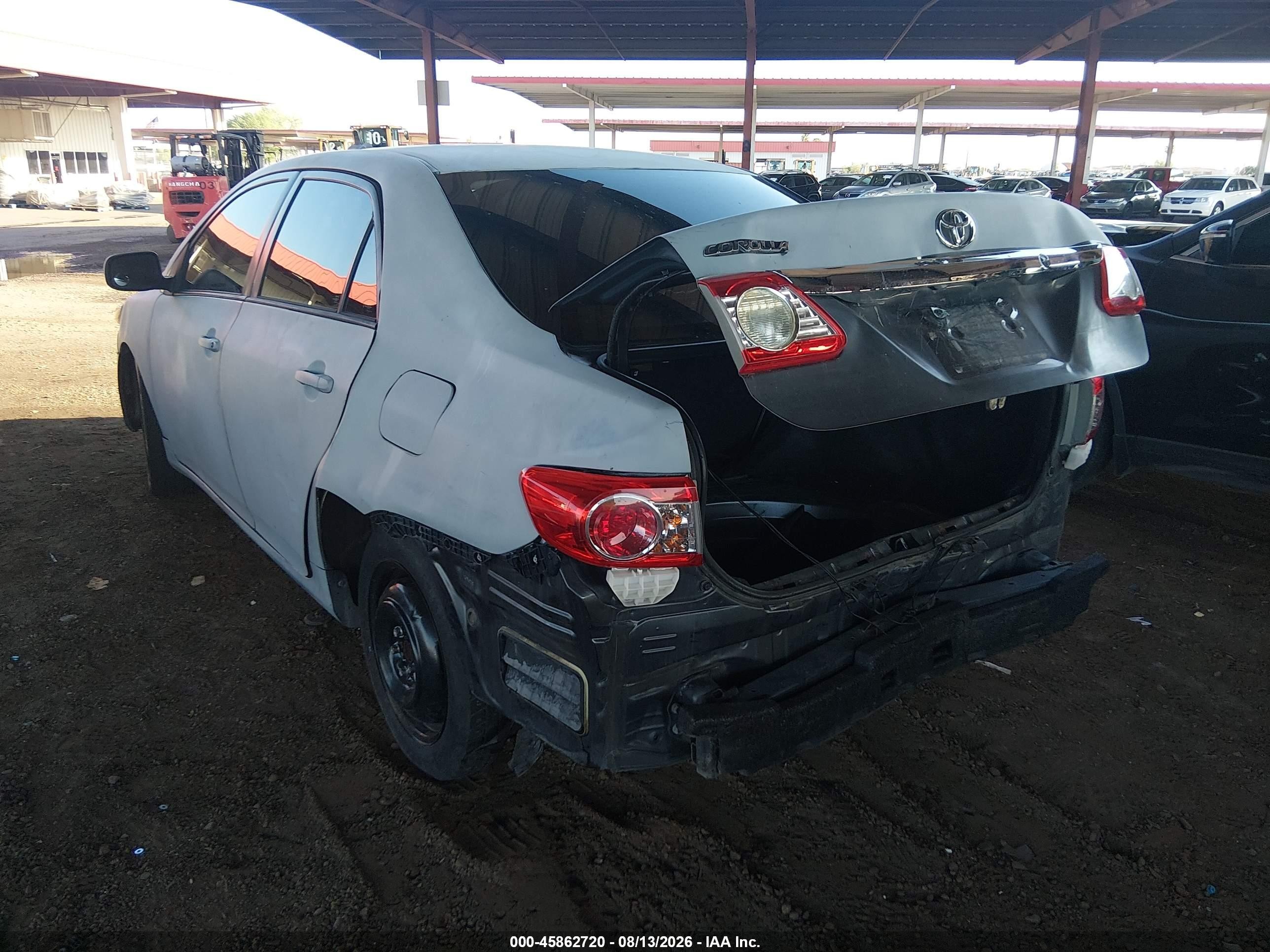 2013 Toyota Corolla L Silver vin: 2T1BU4EE7DC026101