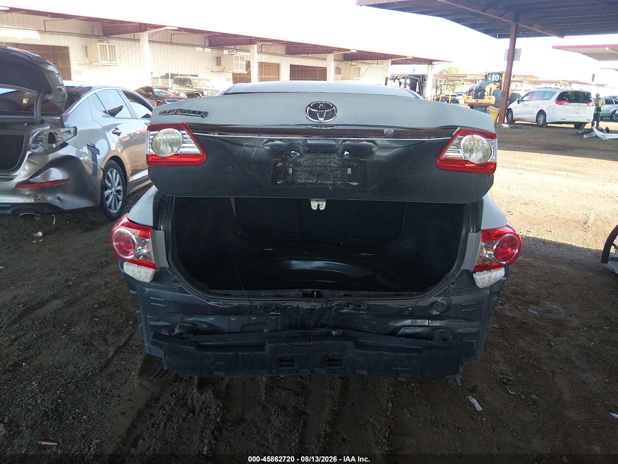 2013 Toyota Corolla L Silver vin: 2T1BU4EE7DC026101