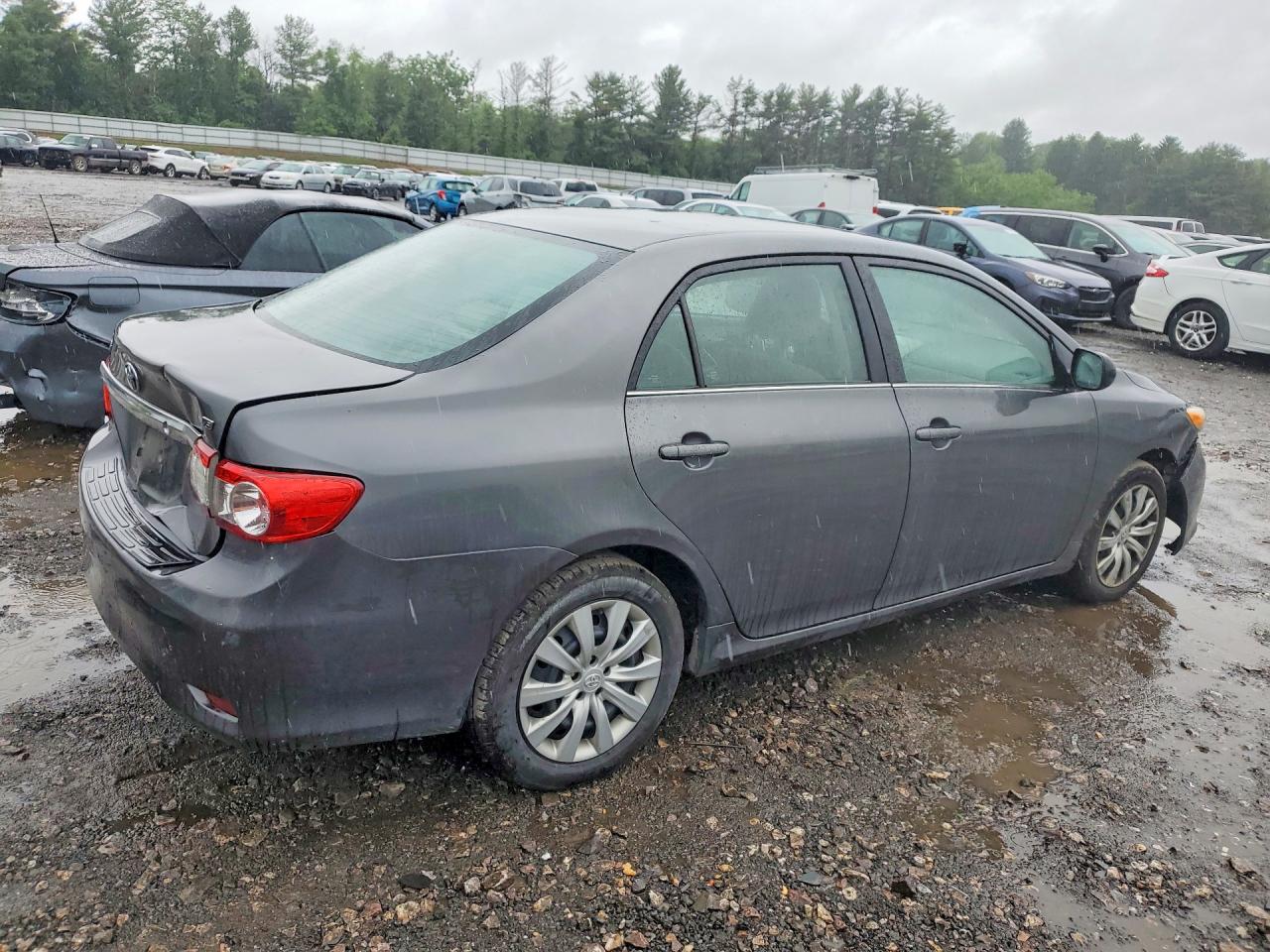 2013 Toyota Corolla Le Угольный vin: 2T1BU4EE7DC027930