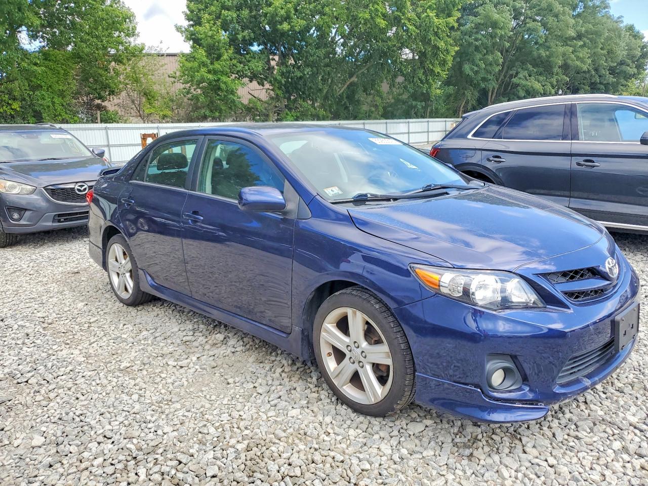 2013 Toyota Corolla S Blue vin: 2T1BU4EE7DC040242