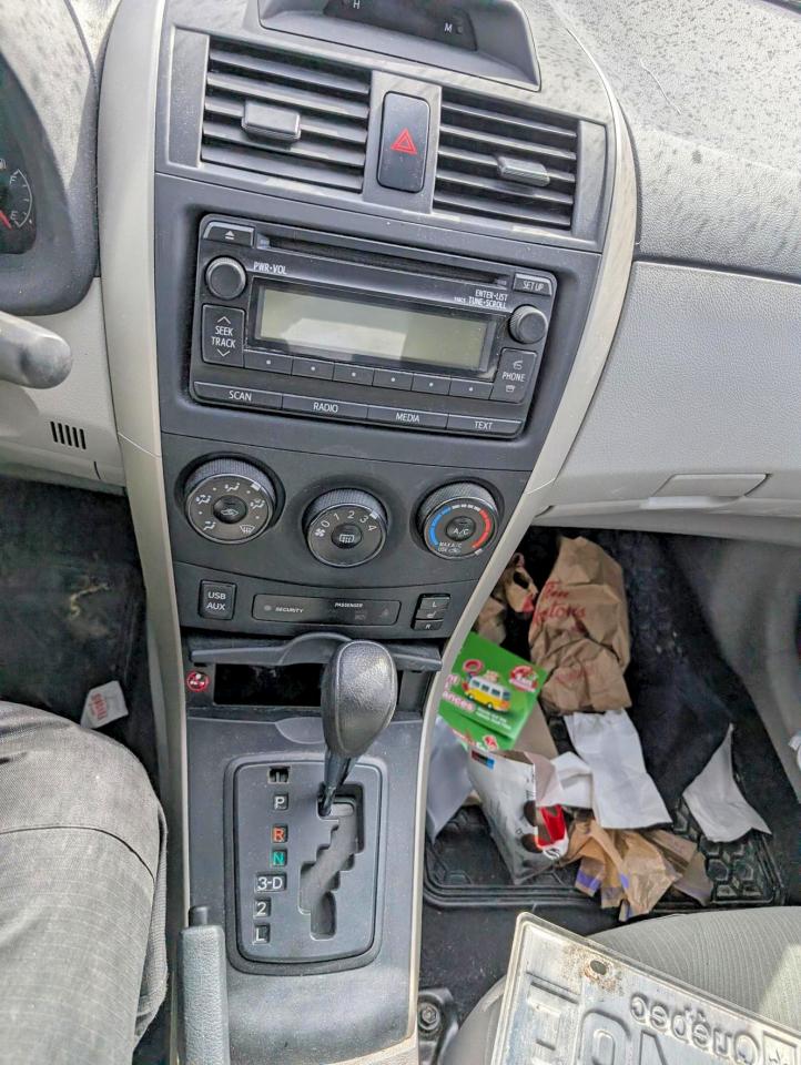2013 Toyota Corolla L Белый vin: 2T1BU4EE7DC046414