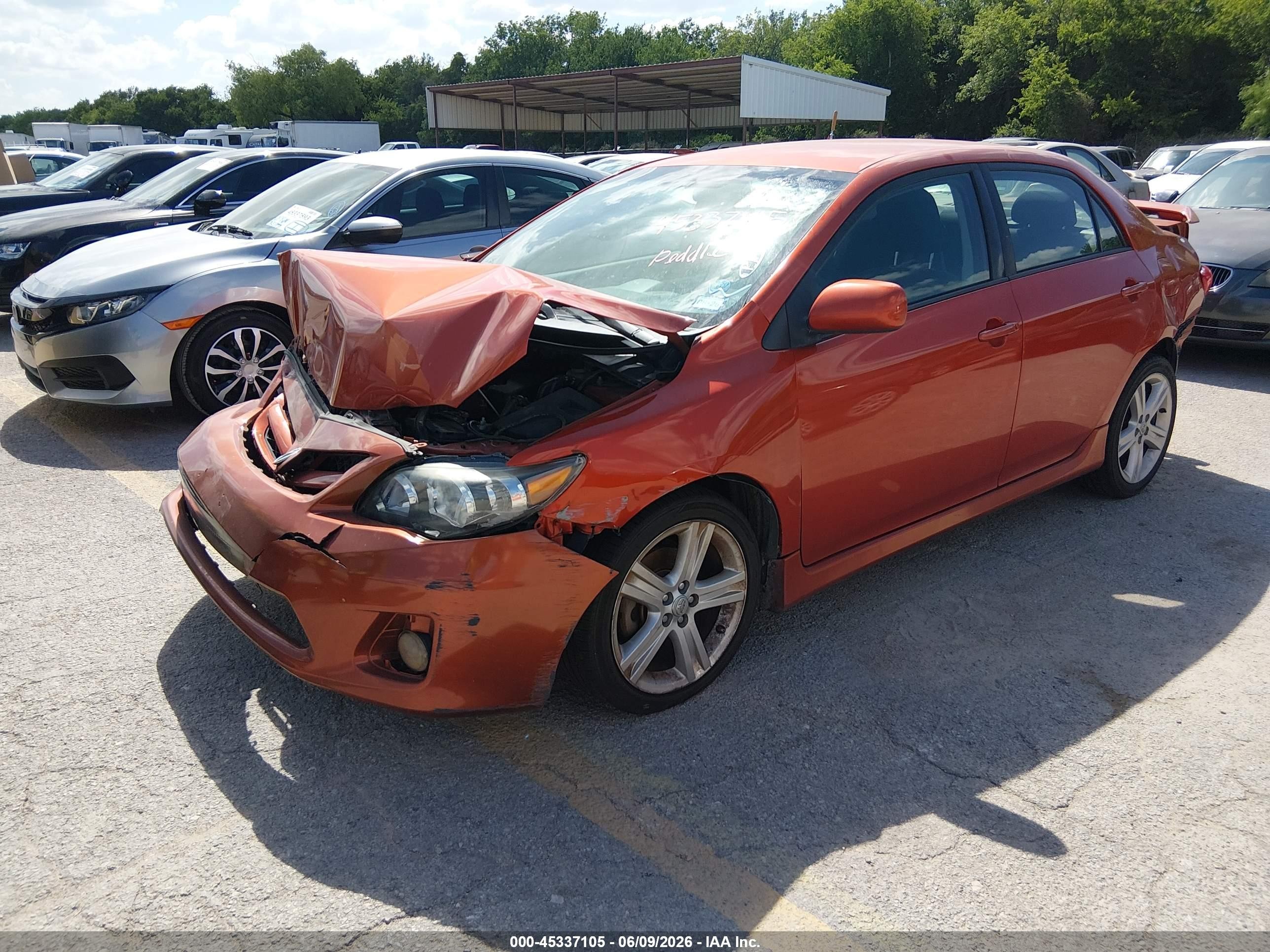 2013 Toyota Corolla S Special Edition Orange vin: 2T1BU4EE7DC065562
