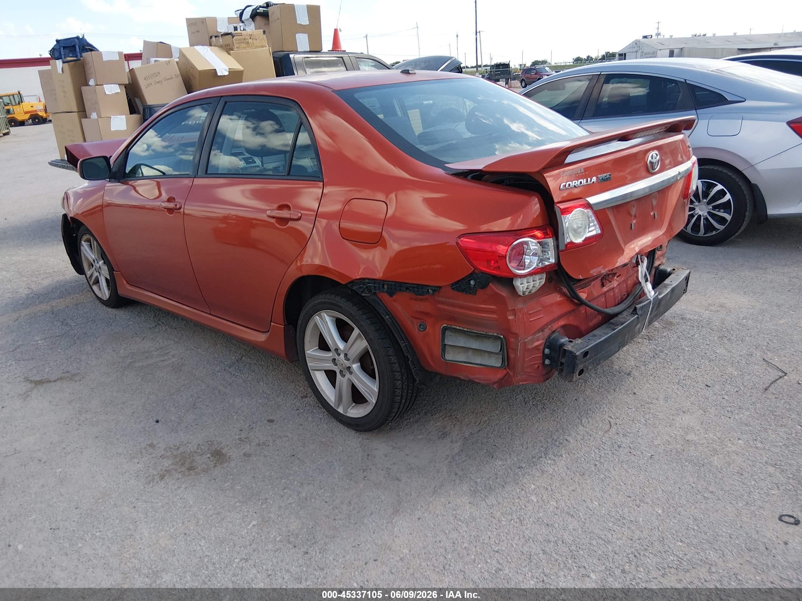 2013 Toyota Corolla S Special Edition Orange vin: 2T1BU4EE7DC065562