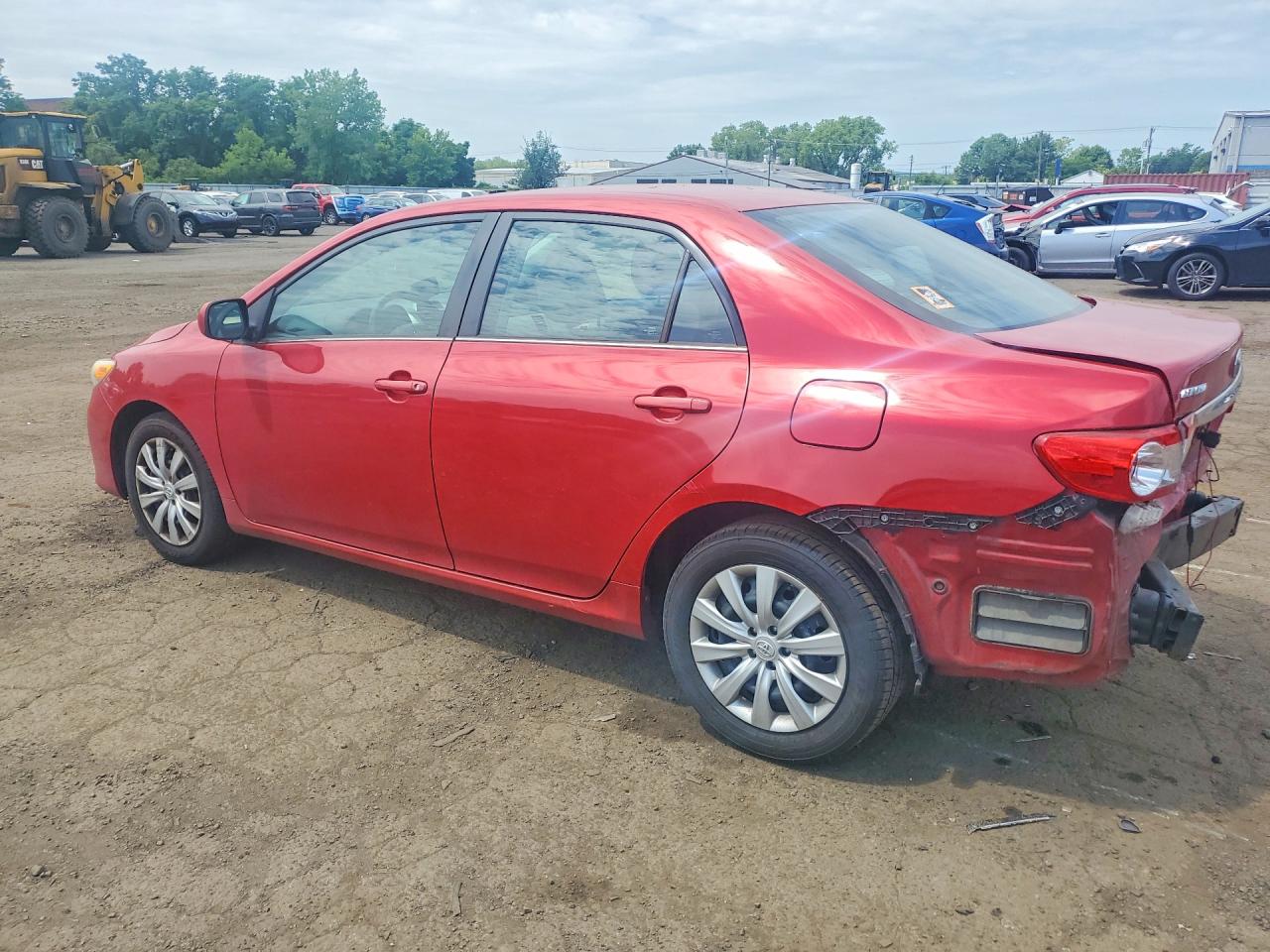 2013 Toyota Corolla Le Red vin: 2T1BU4EE7DC068090