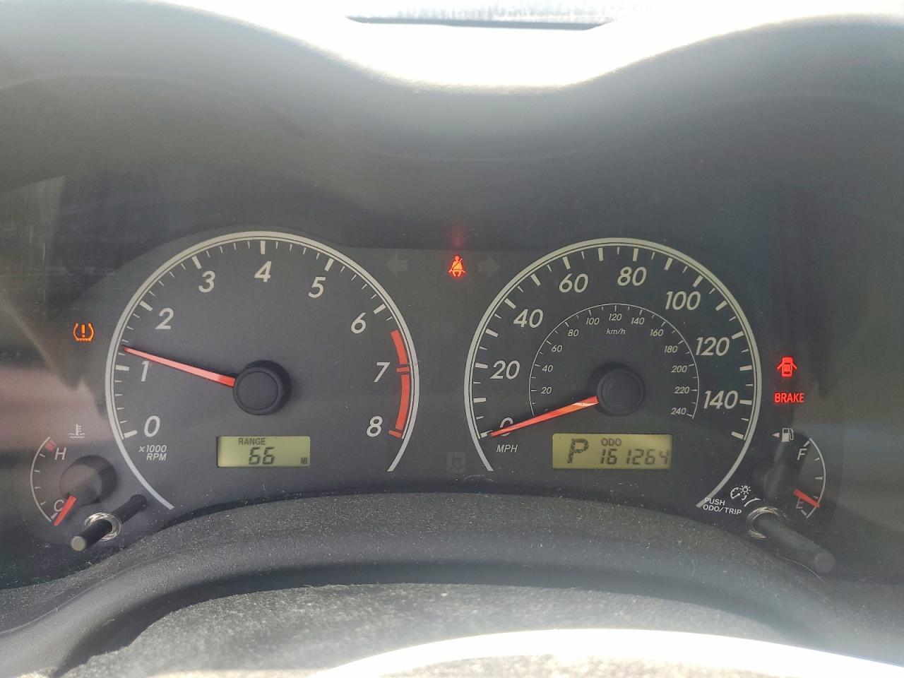 2013 Toyota Corolla Le Silver vin: 2T1BU4EE7DC076111