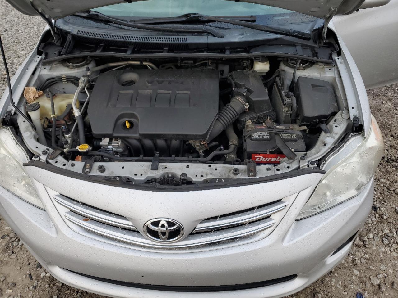 2013 Toyota Corolla Base Silver vin: 2T1BU4EE7DC085715