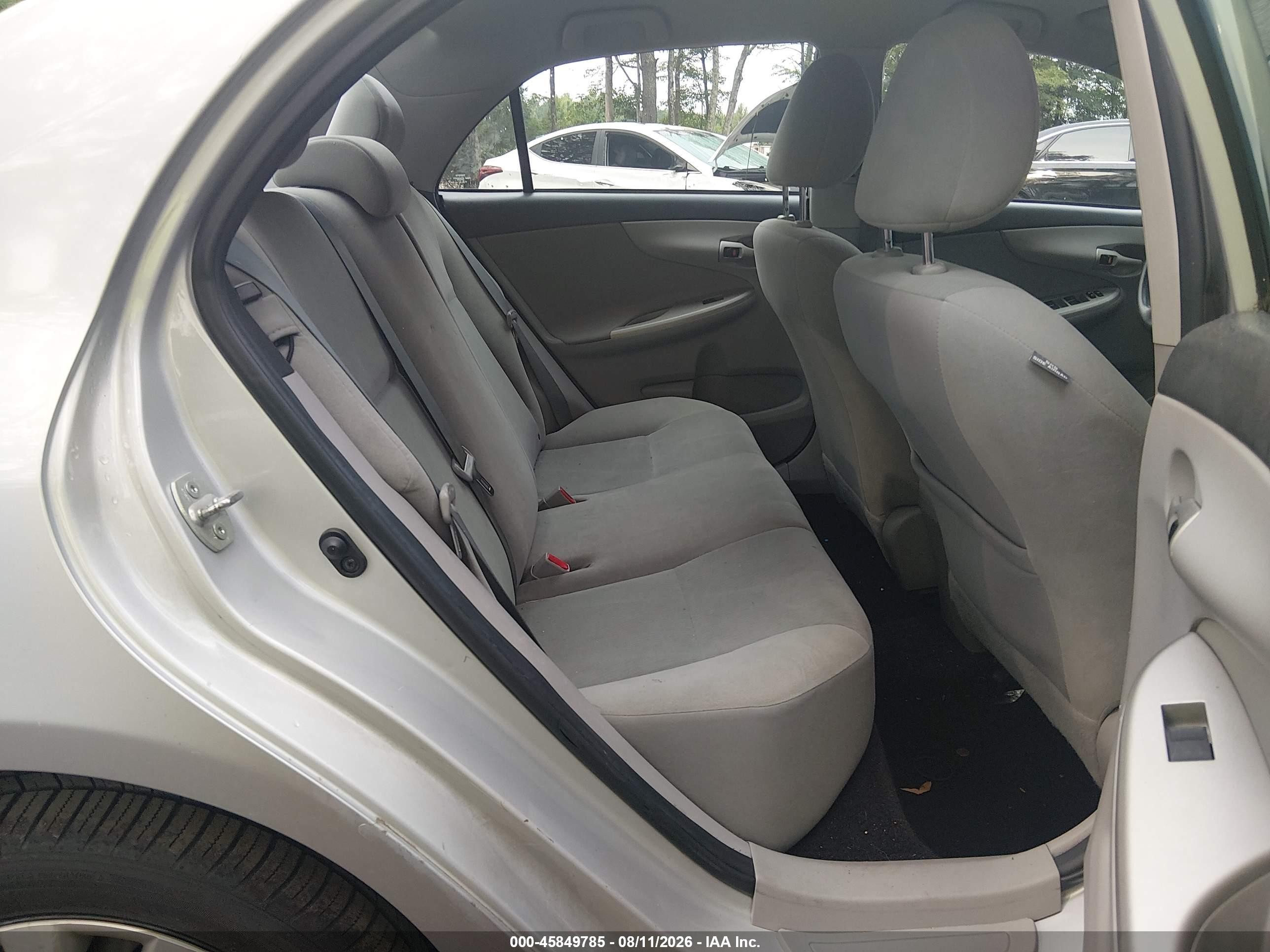 2013 Toyota Corolla Le Gray vin: 2T1BU4EE7DC087478
