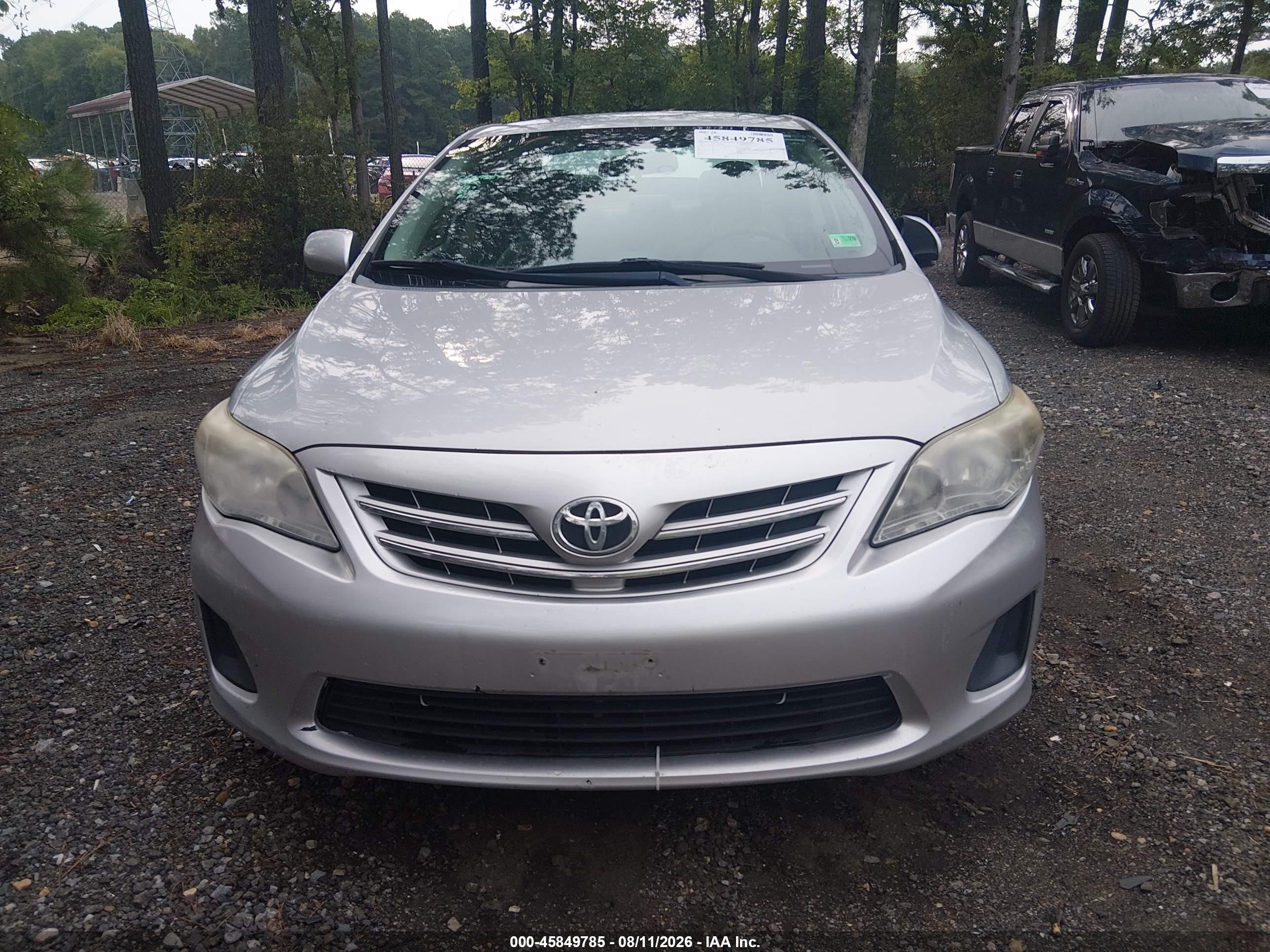 2013 Toyota Corolla Le Gray vin: 2T1BU4EE7DC087478