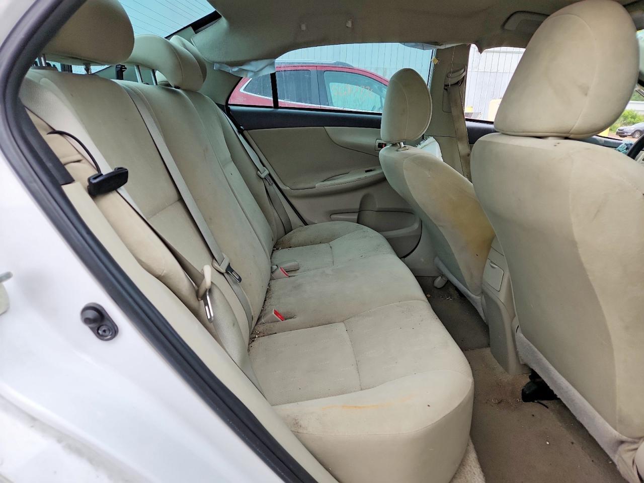 2013 Toyota Corolla L Белый vin: 2T1BU4EE7DC109284