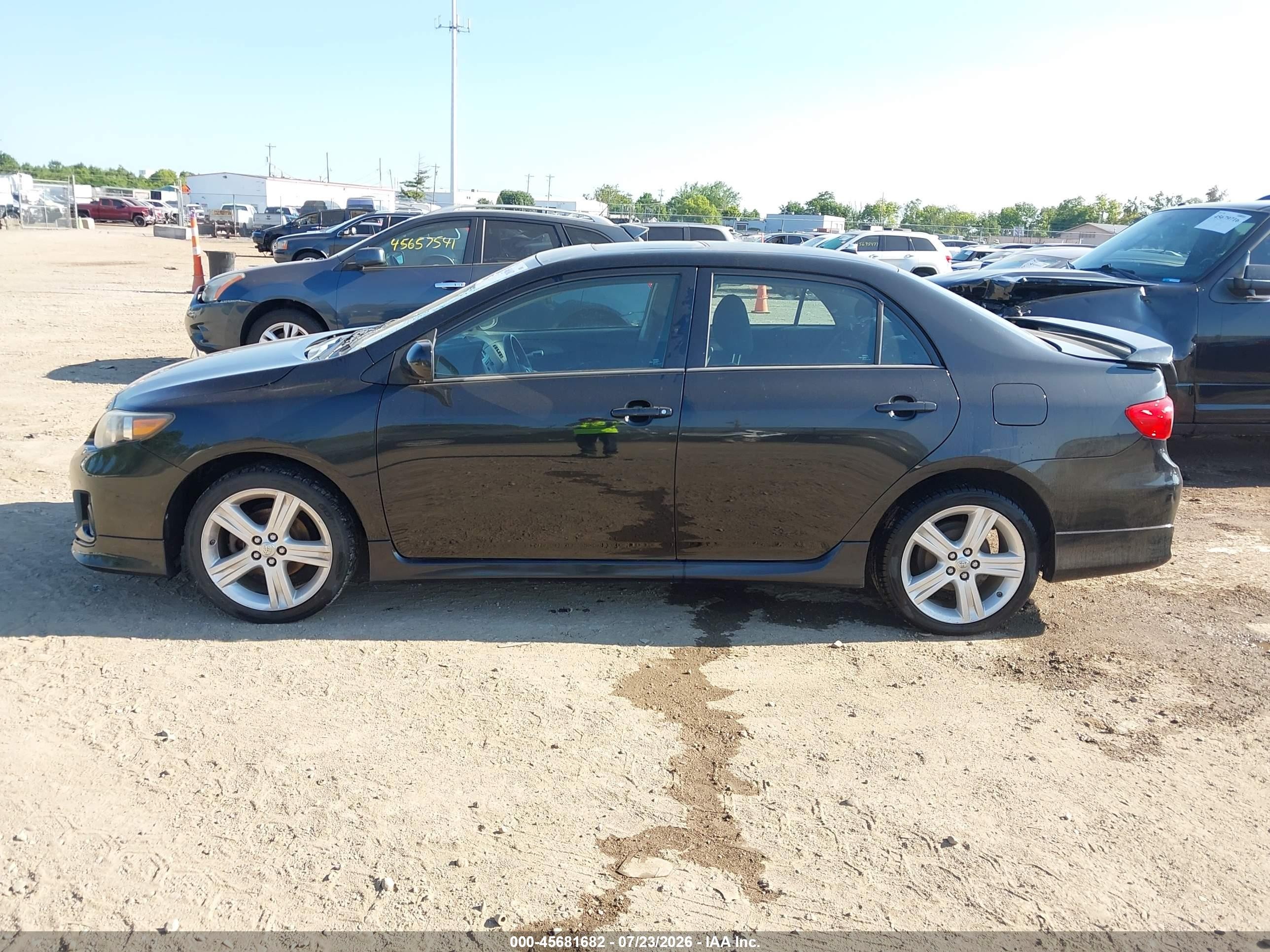 2013 Toyota Corolla S Black vin: 2T1BU4EE7DC110130