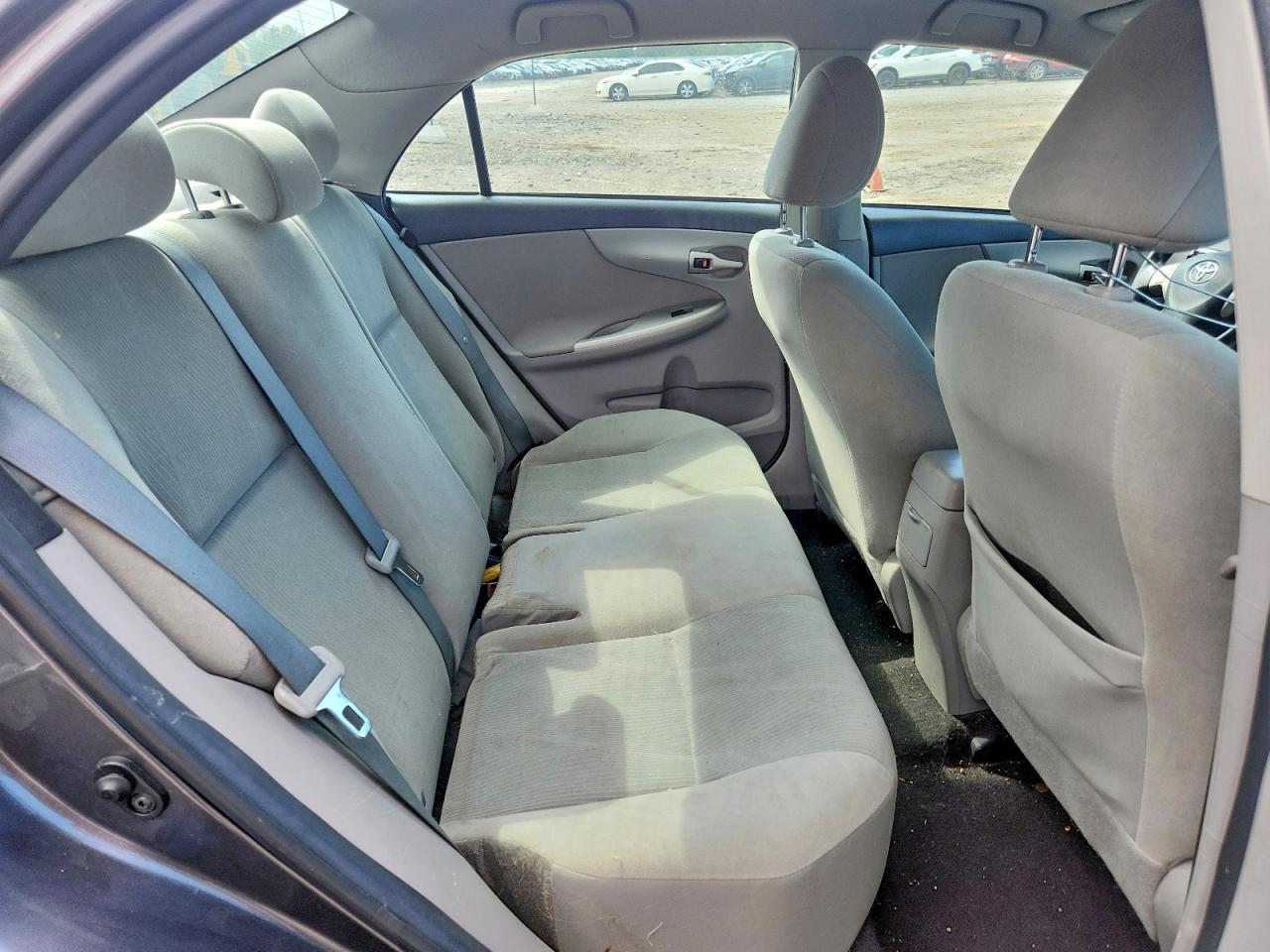2013 Toyota Corolla Le Серый vin: 2T1BU4EE7DC118440