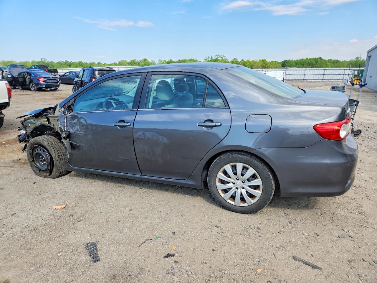 2013 Toyota Corolla Le Серый vin: 2T1BU4EE7DC118440