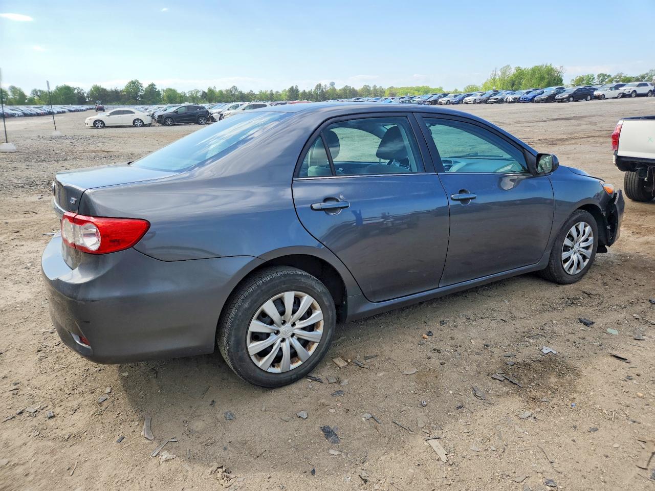 2013 Toyota Corolla Le Серый vin: 2T1BU4EE7DC118440