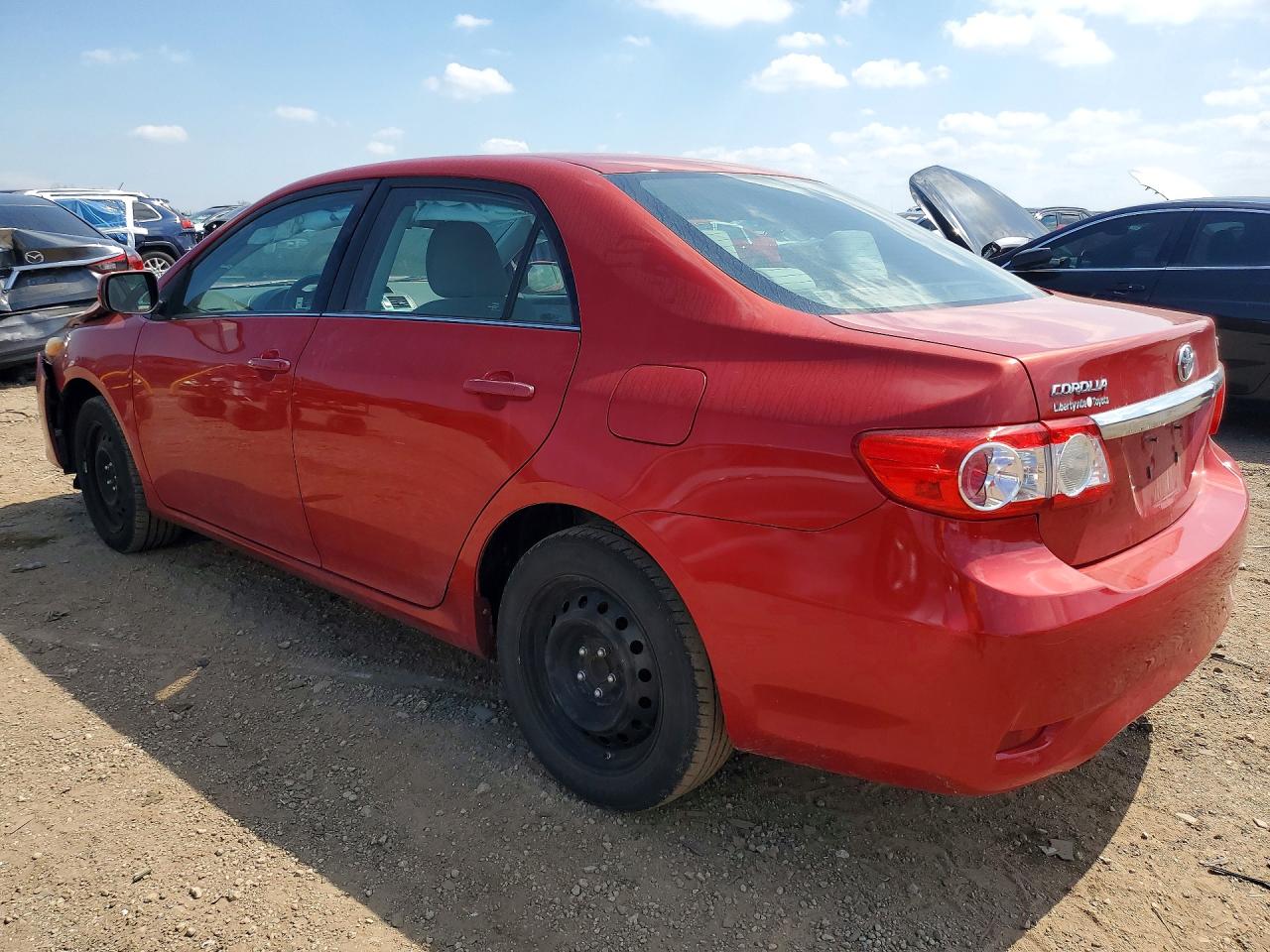2013 Toyota Corolla Le Red vin: 2T1BU4EE7DC924990