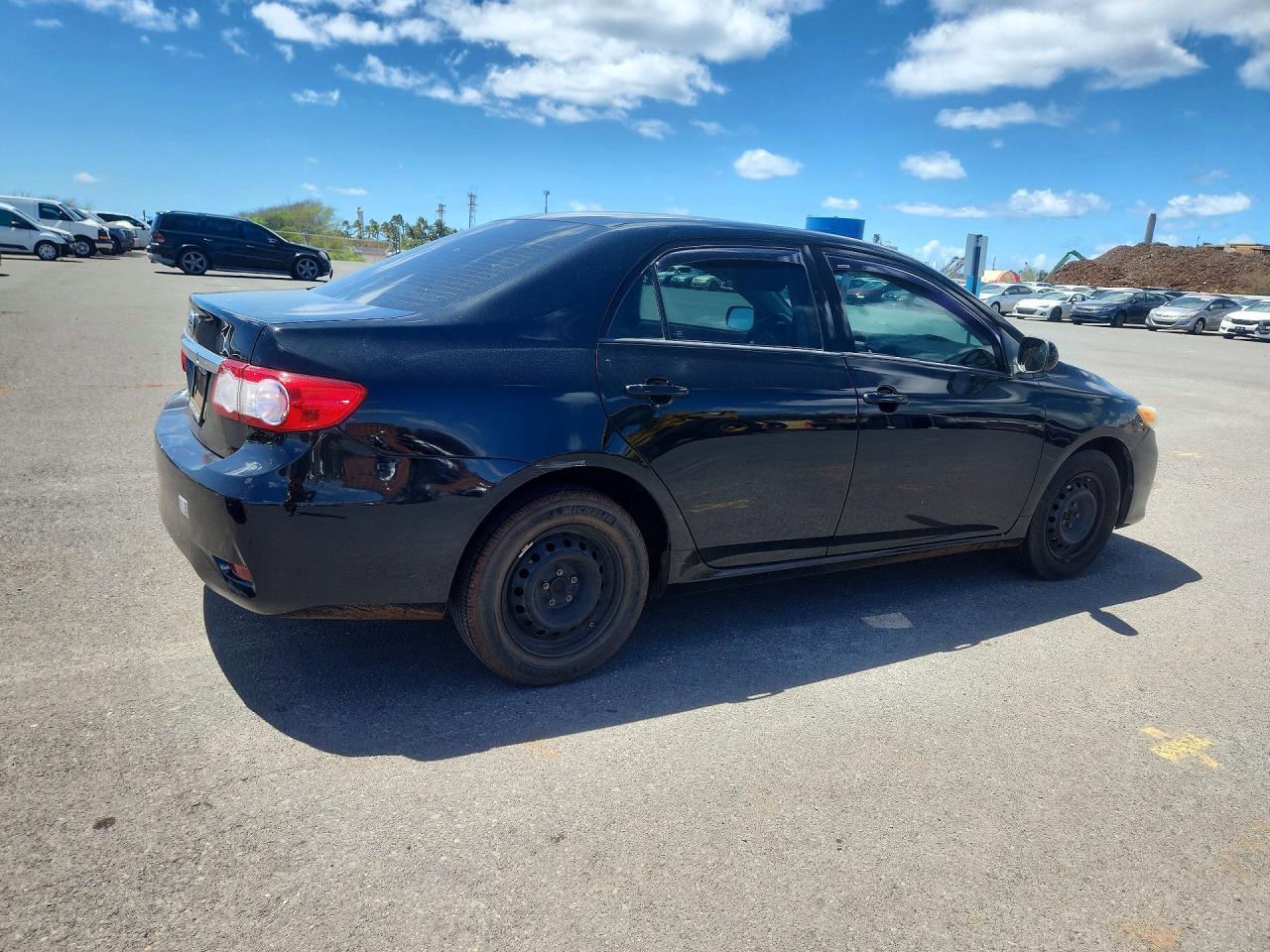 2013 Toyota Corolla Black vin: 2T1BU4EE7DC939425