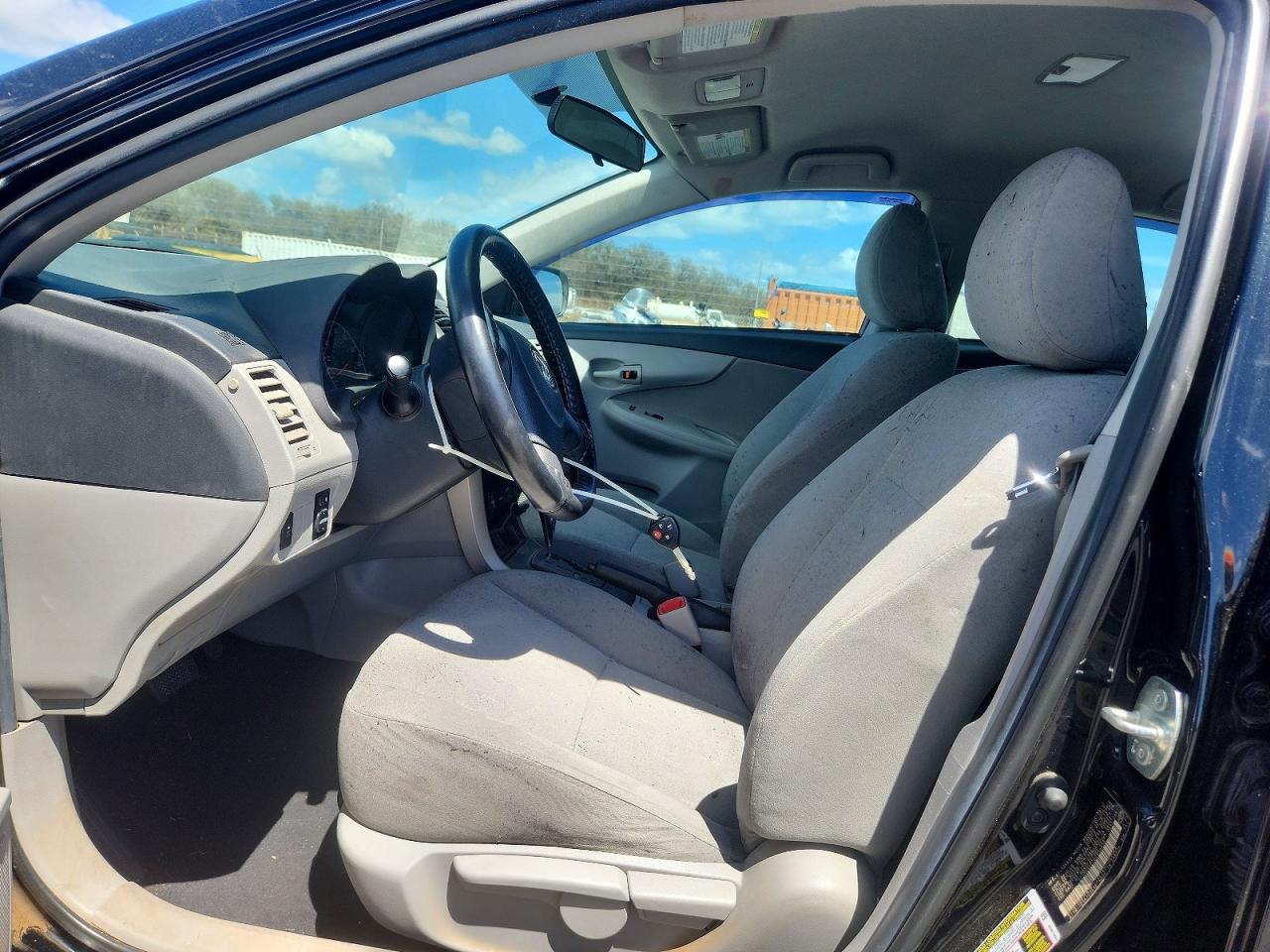 2013 Toyota Corolla Black vin: 2T1BU4EE7DC939425