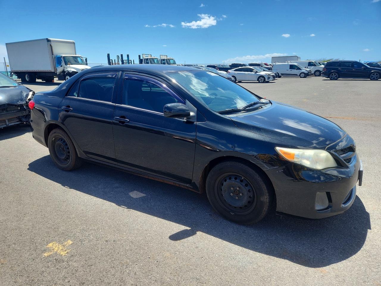 2013 Toyota Corolla Black vin: 2T1BU4EE7DC939425