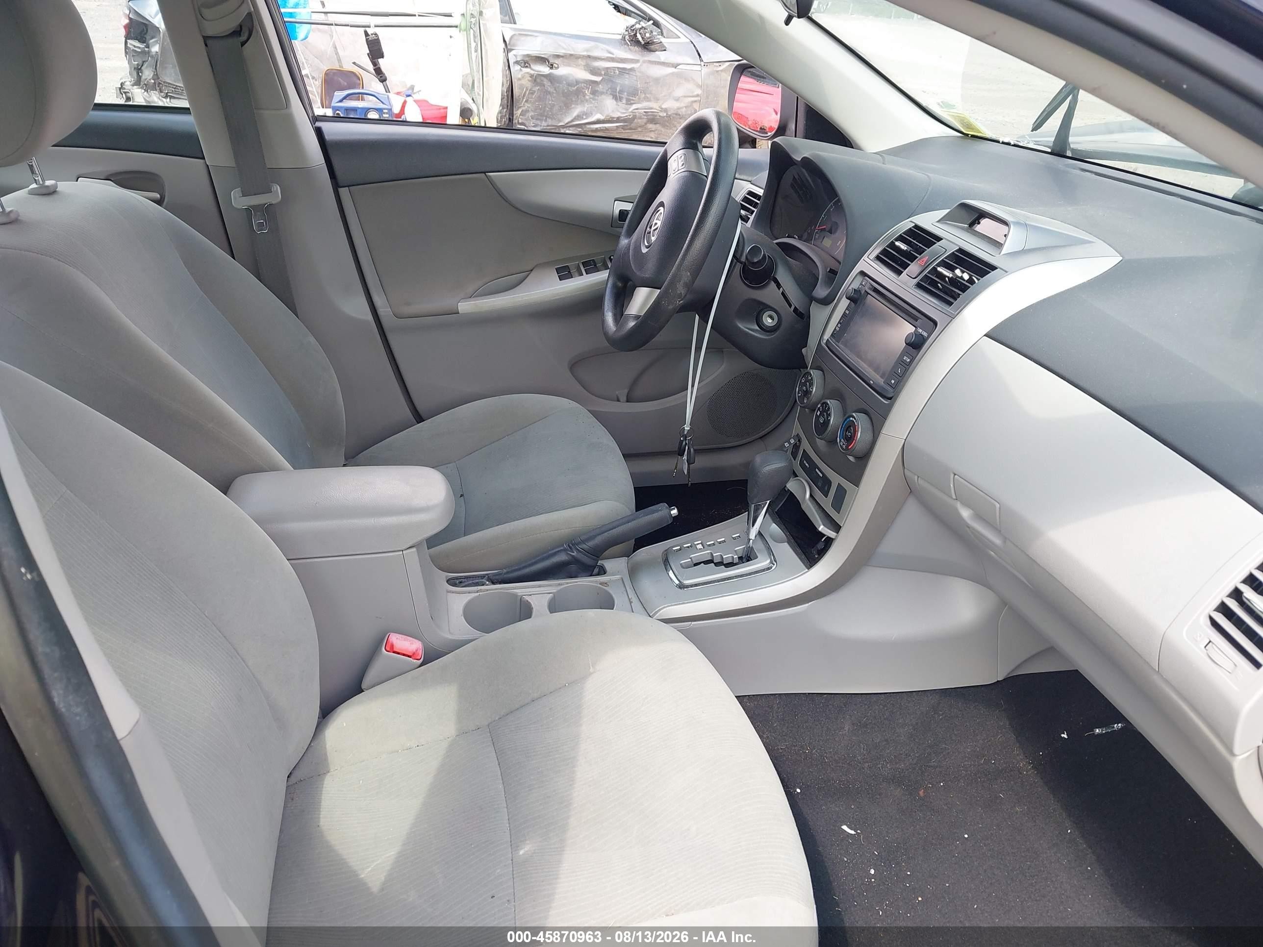 2013 Toyota Corolla Le Blue vin: 2T1BU4EE7DC954653