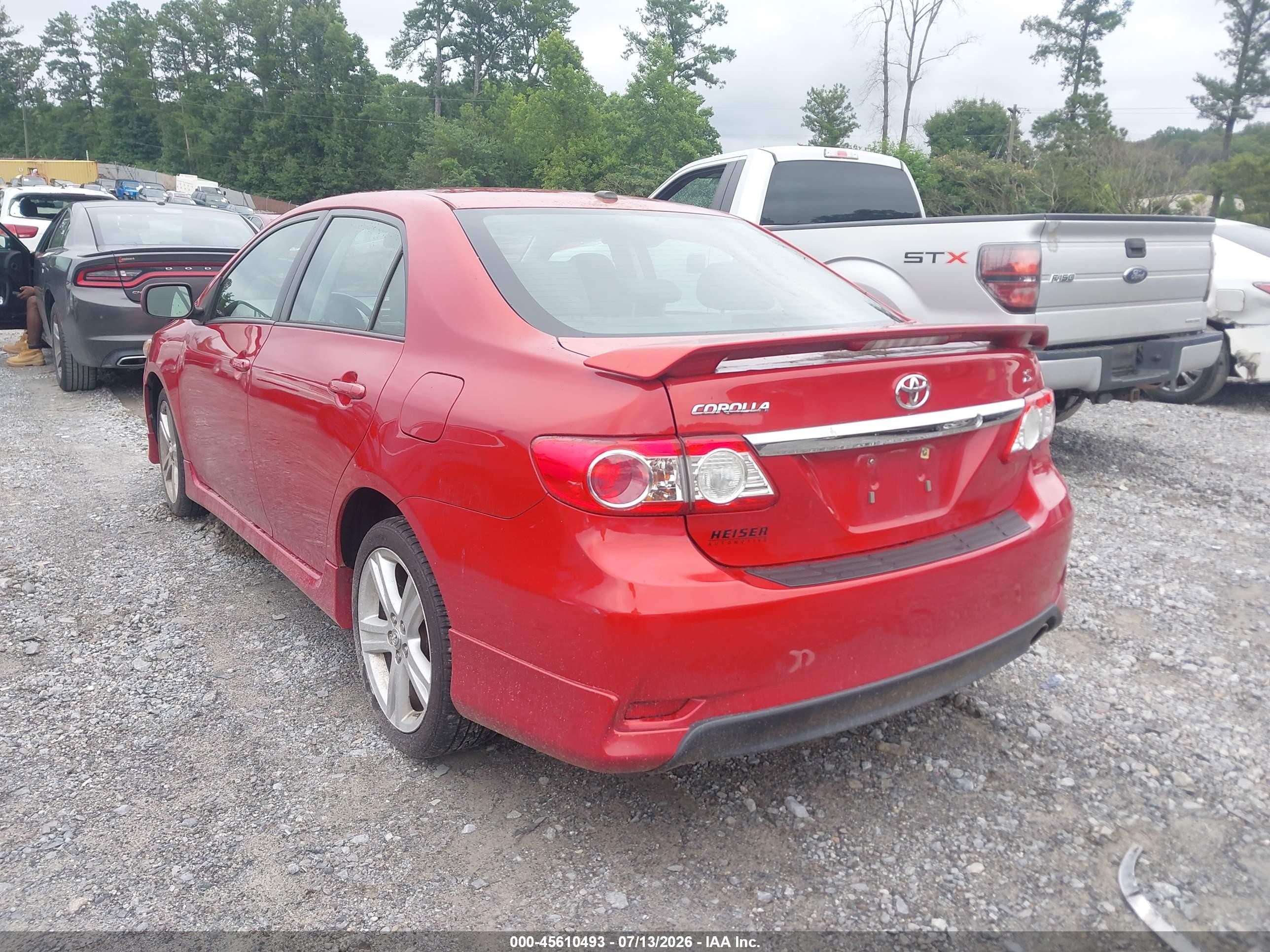 2013 Toyota Corolla S Red vin: 2T1BU4EE7DC958654