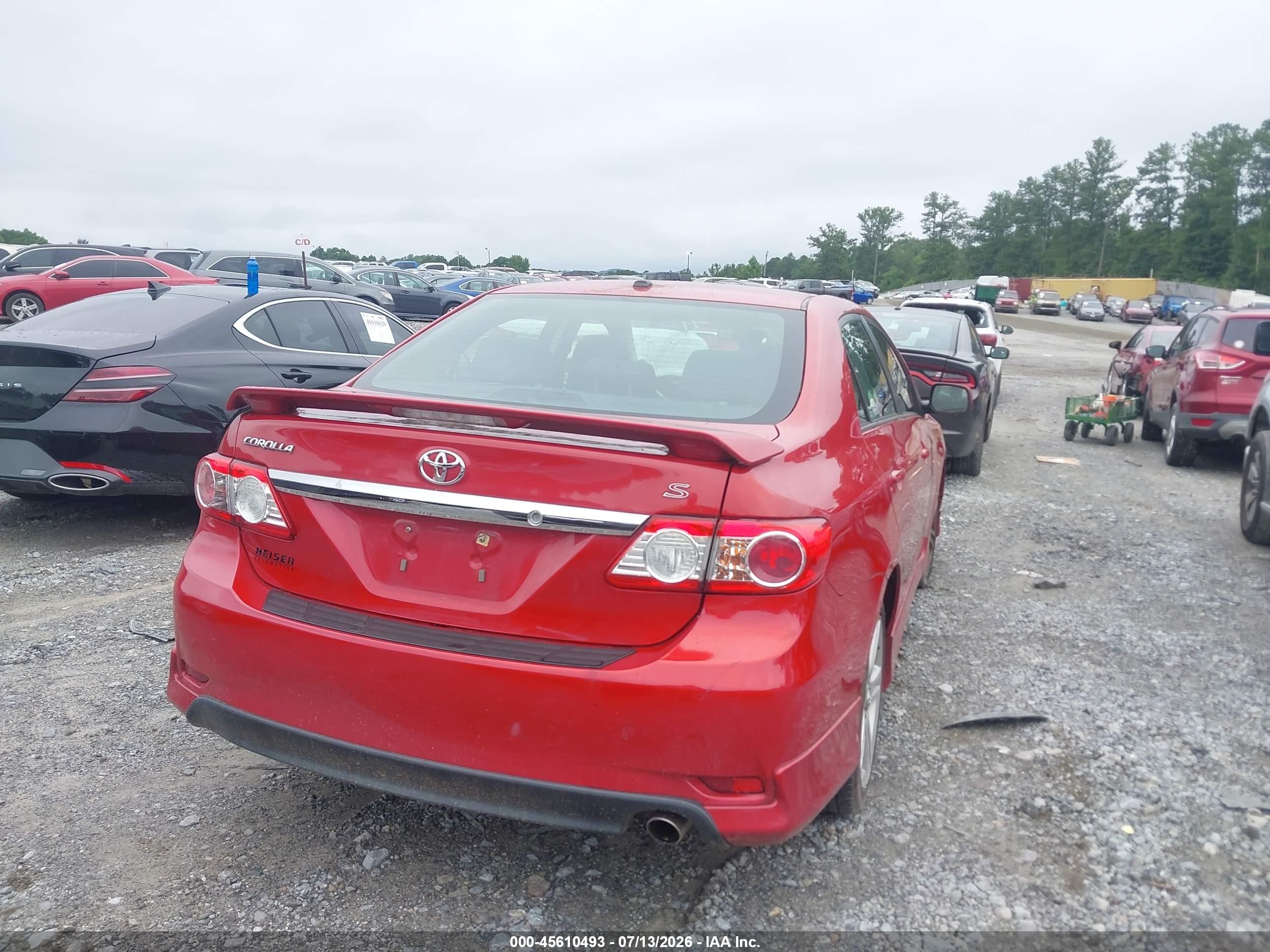2013 Toyota Corolla S Red vin: 2T1BU4EE7DC958654