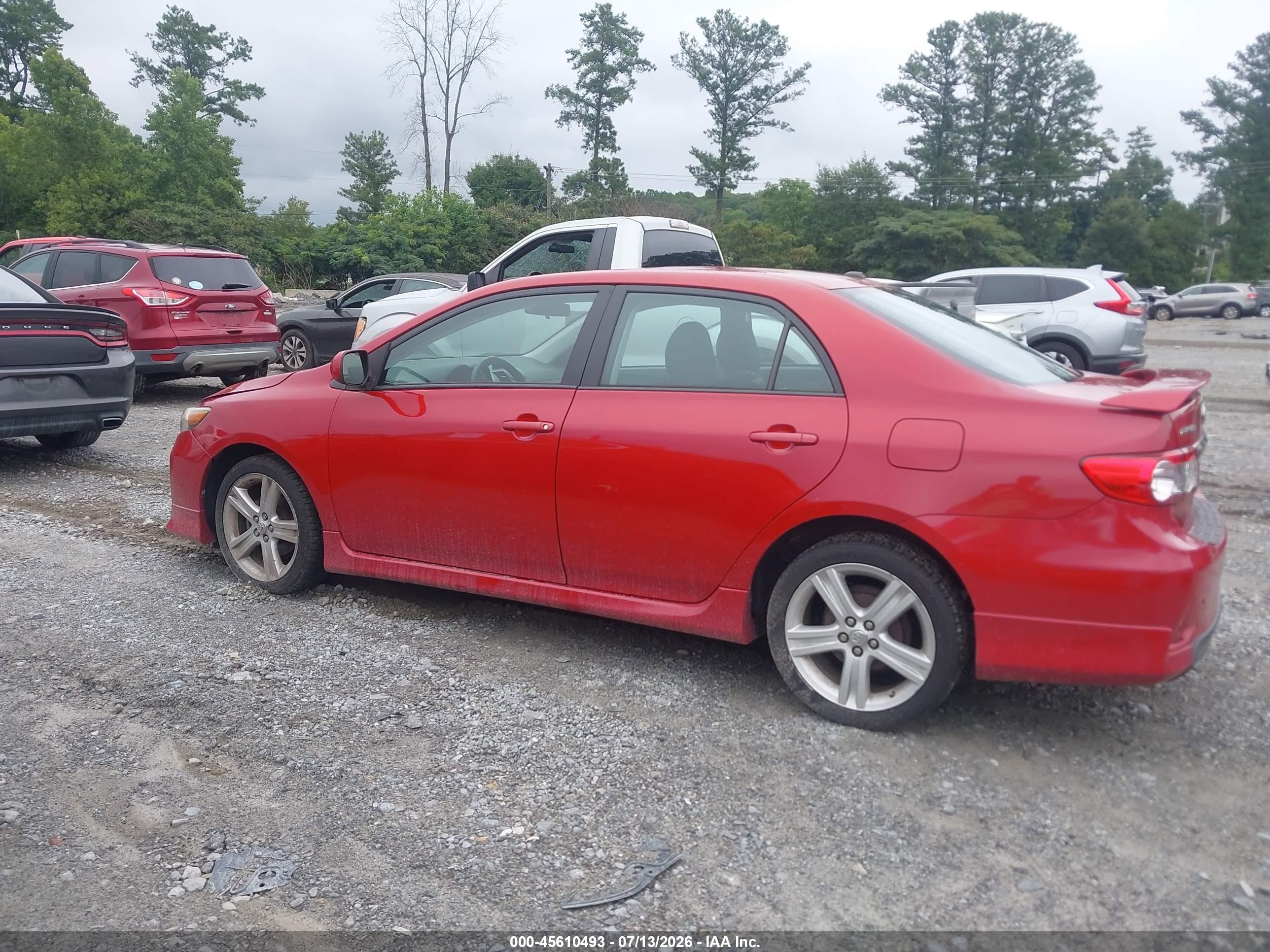 2013 Toyota Corolla S Red vin: 2T1BU4EE7DC958654